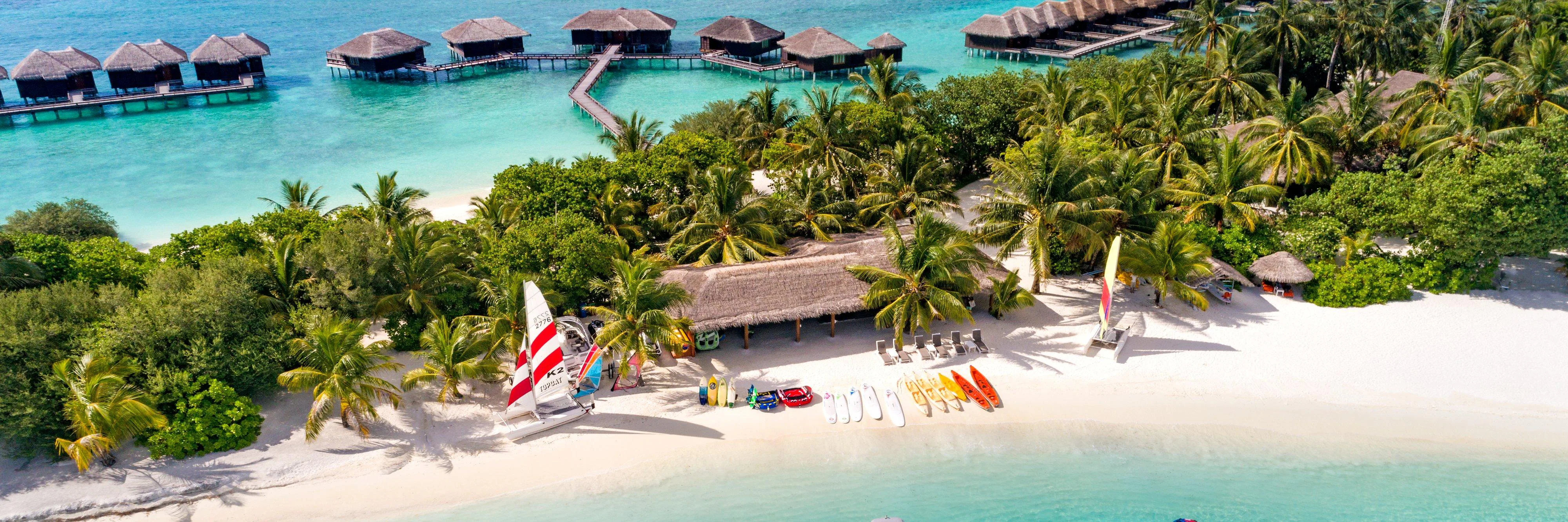 Sheraton Maldives Full Moon Resort & Spa