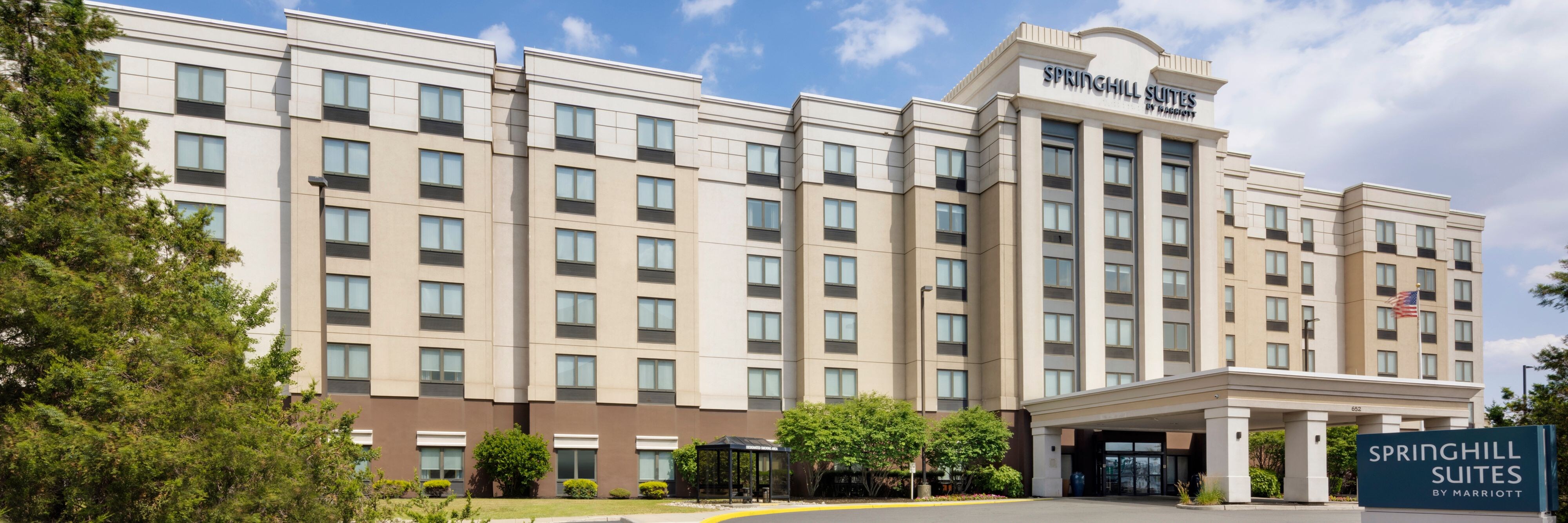 SpringHill Suites by Marriott Newark Liberty International Airport