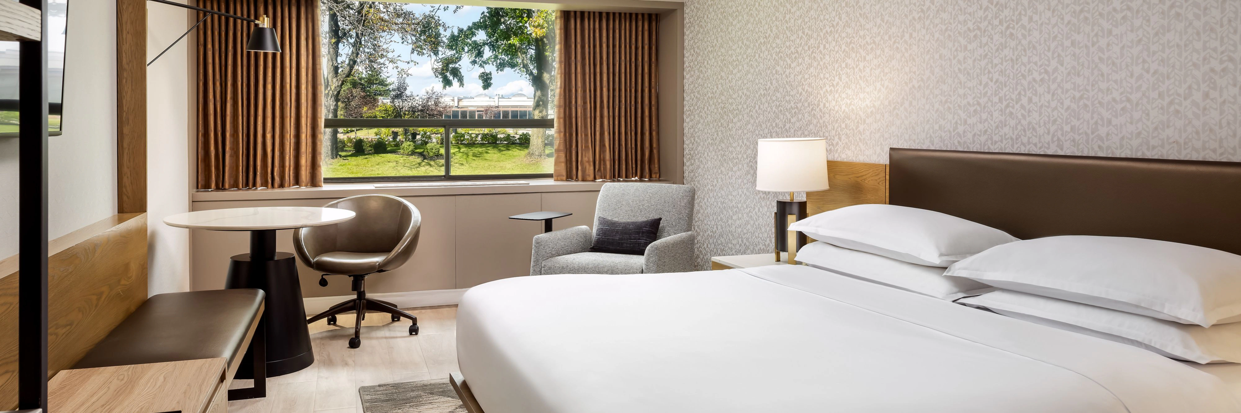 Sheraton Montreal Airport Hotel