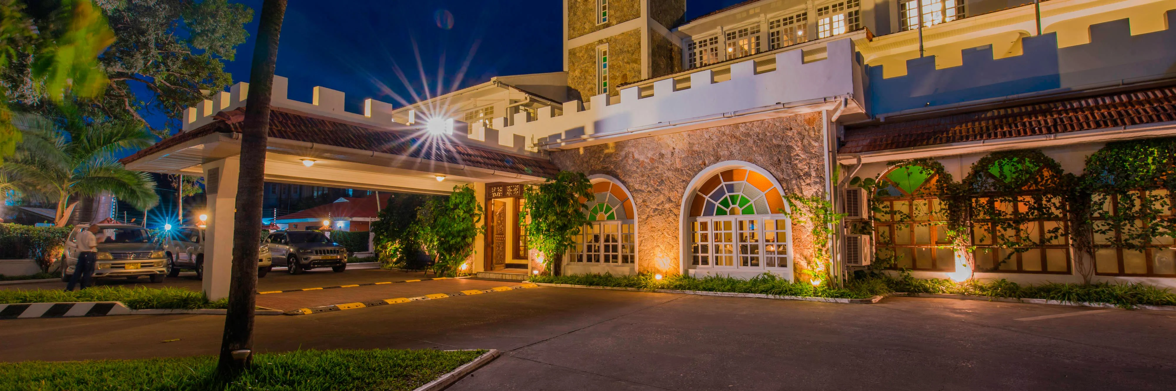 Protea Hotel Dar es Salaam Courtyard