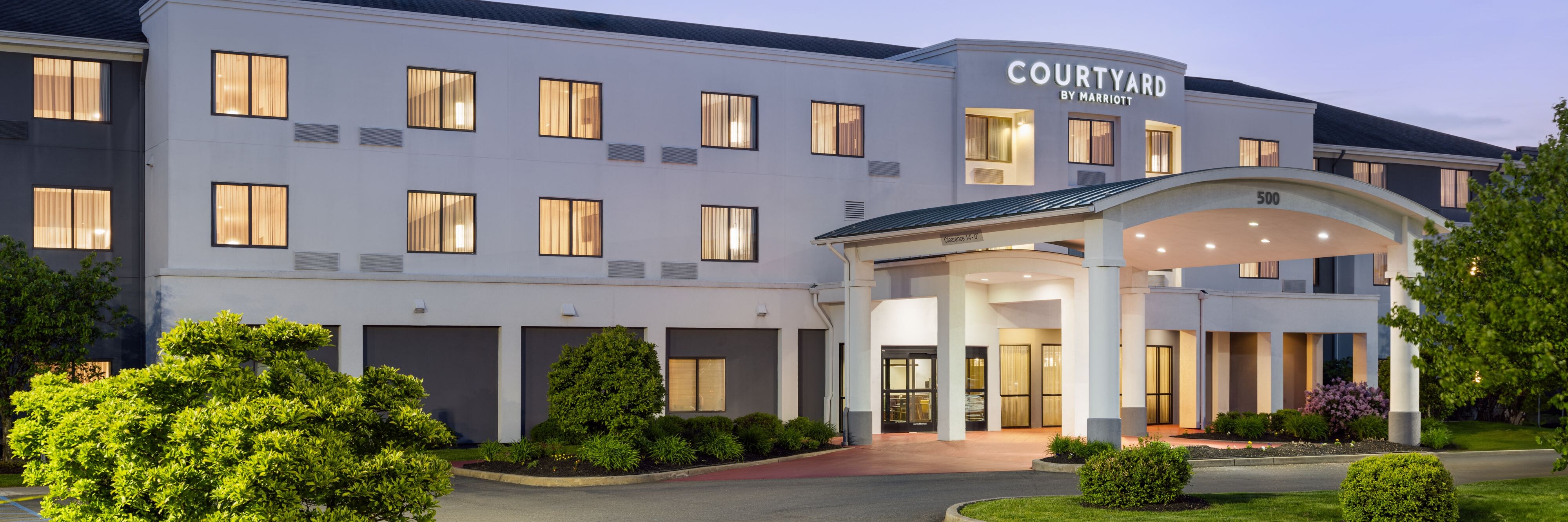 Courtyard by Marriott Kingston