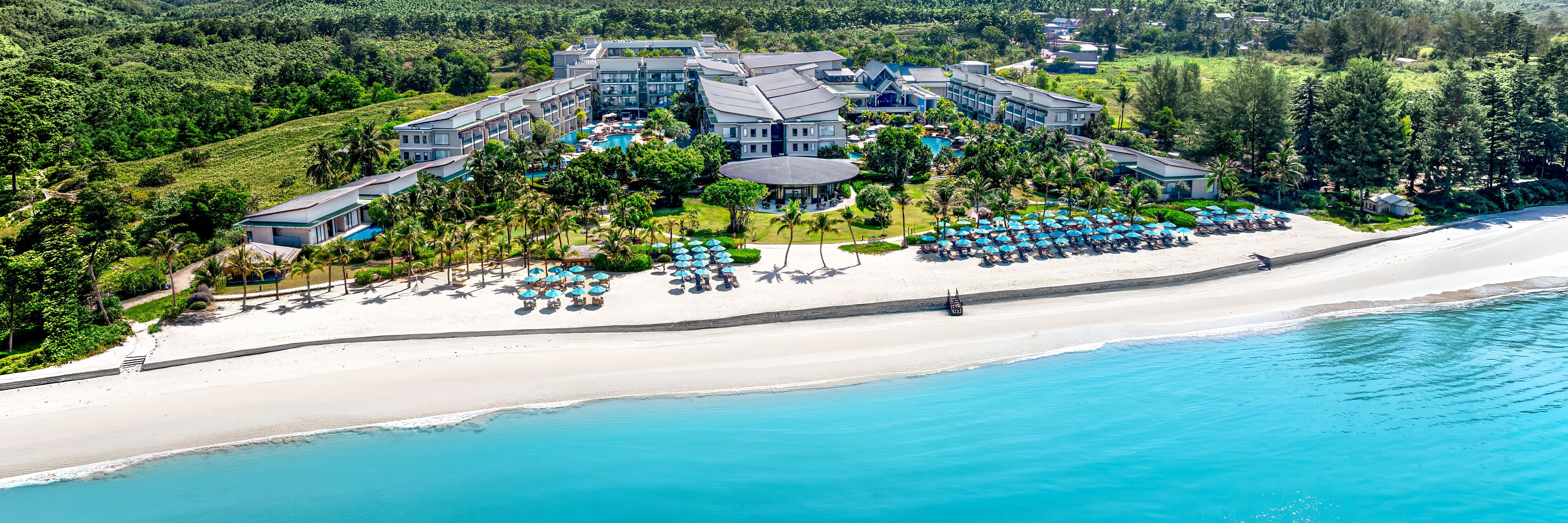 Le Méridien Khao Lak Resort & Spa