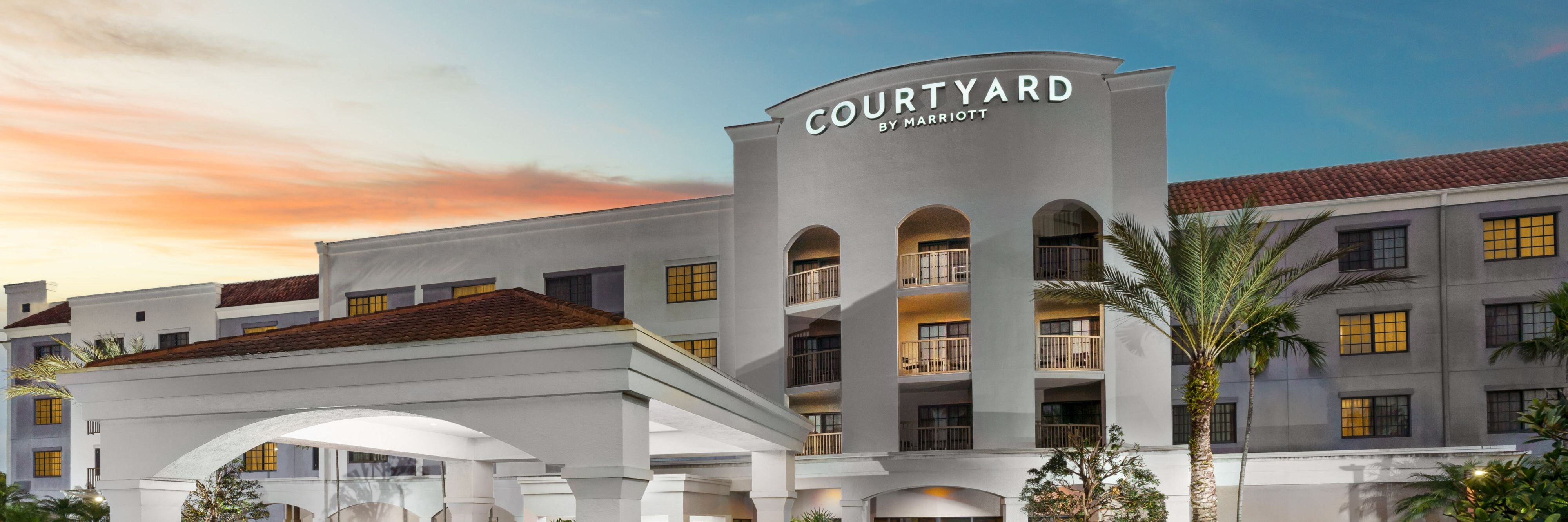 Courtyard by Marriott Stuart