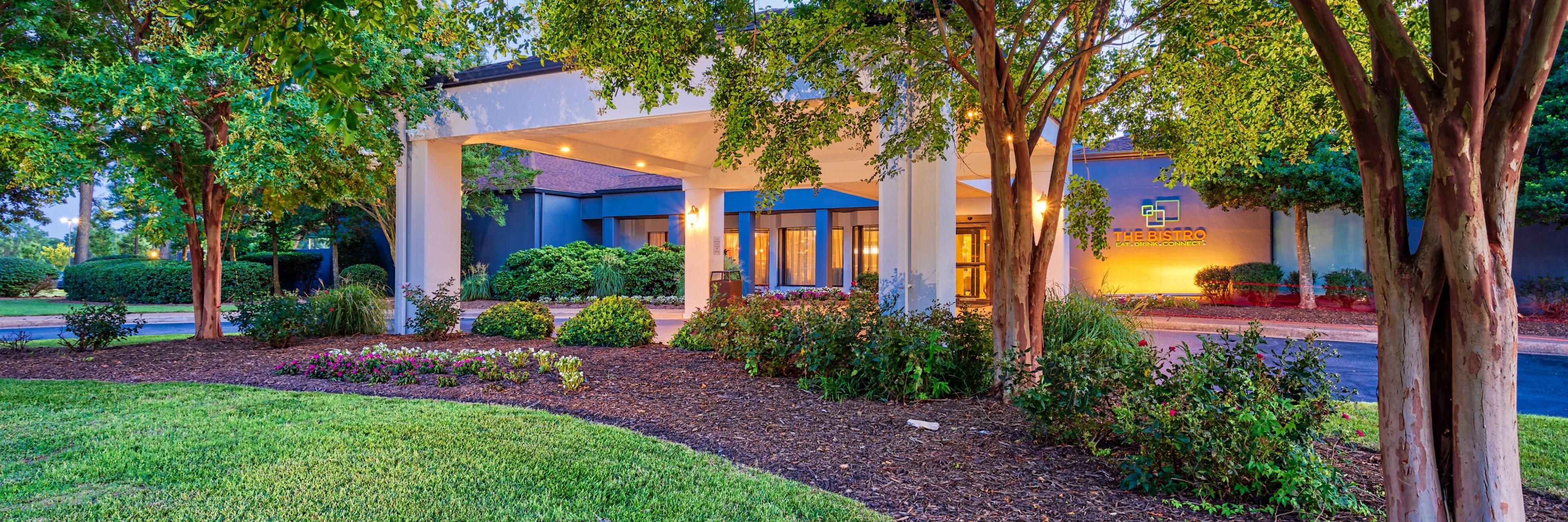 Courtyard by Marriott Hampton Coliseum Central