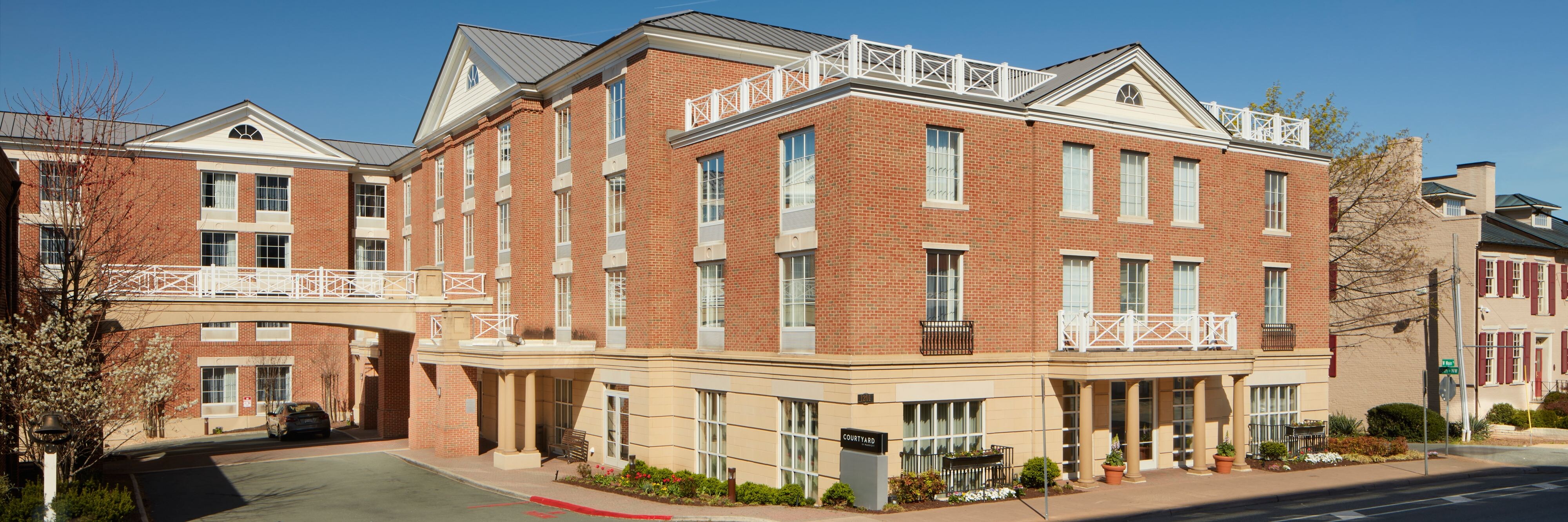 Courtyard by Marriott Charlottesville - University Medical Center