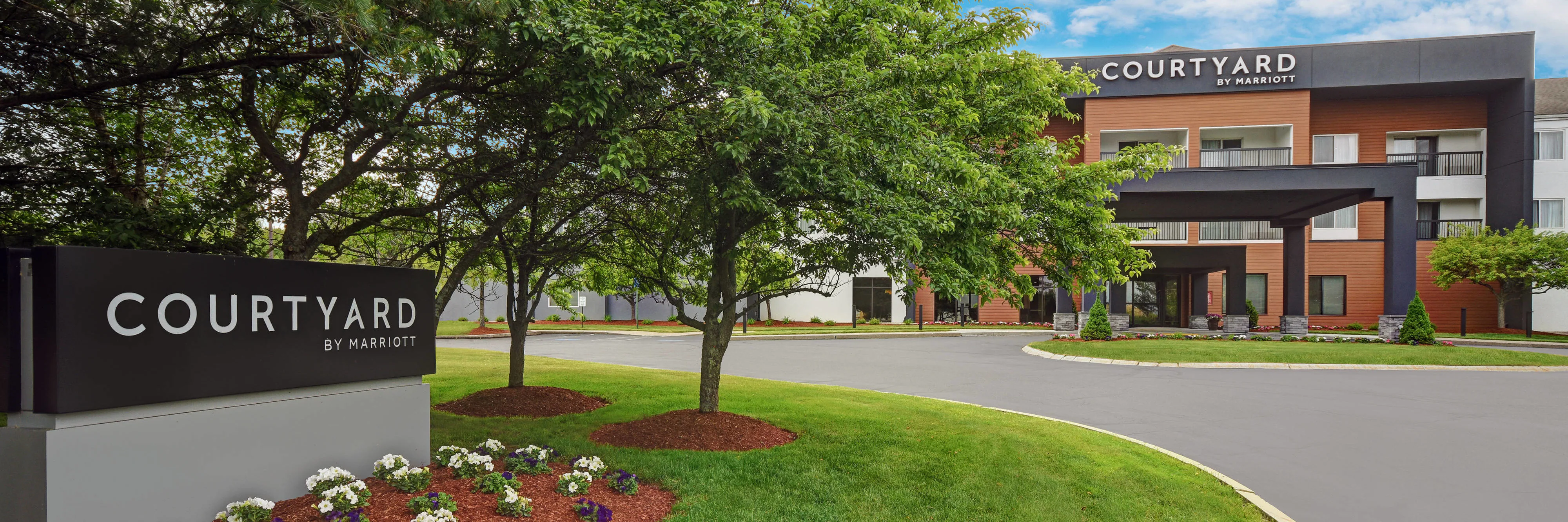 Courtyard by Marriott Boston Raynham