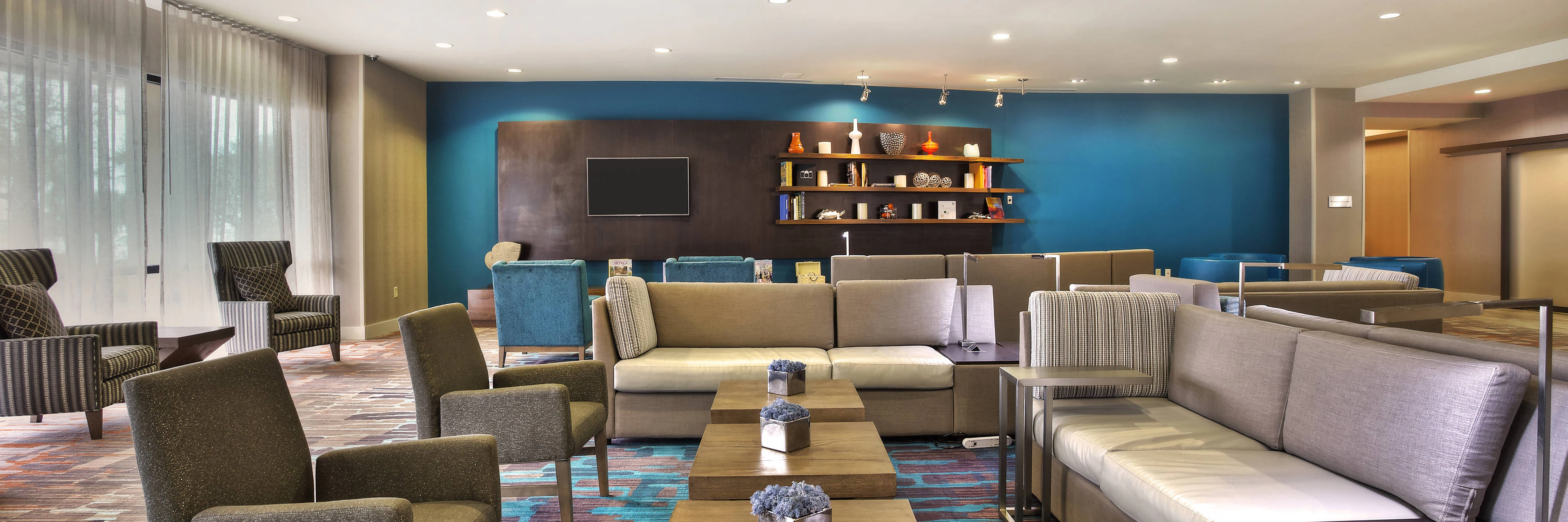 Courtyard by Marriott Gulfport Beachfront