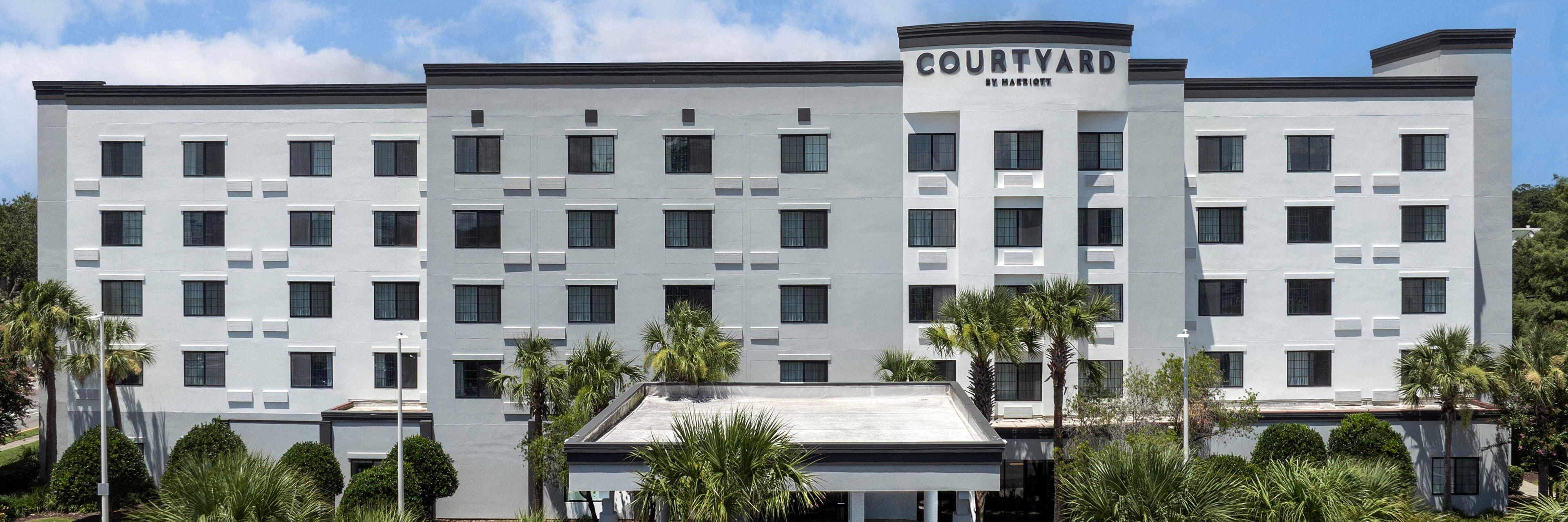 Courtyard by Marriott Pensacola Downtown