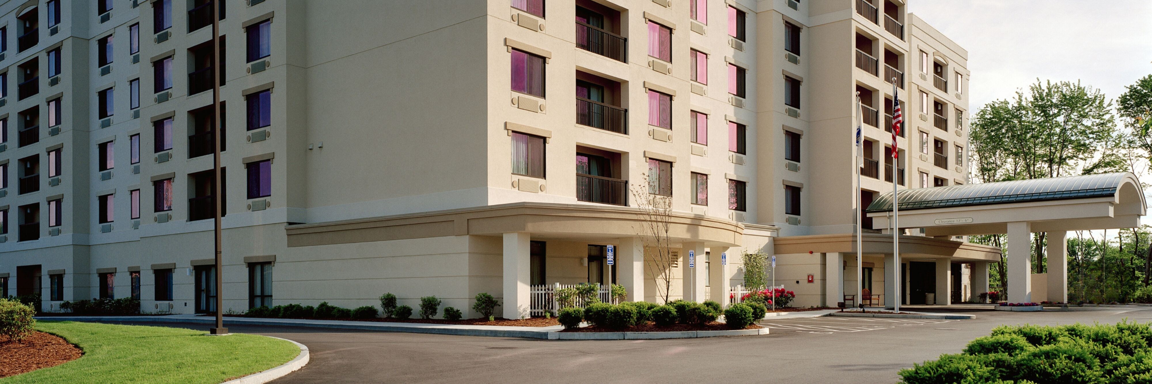 Courtyard by Marriott Boston Natick