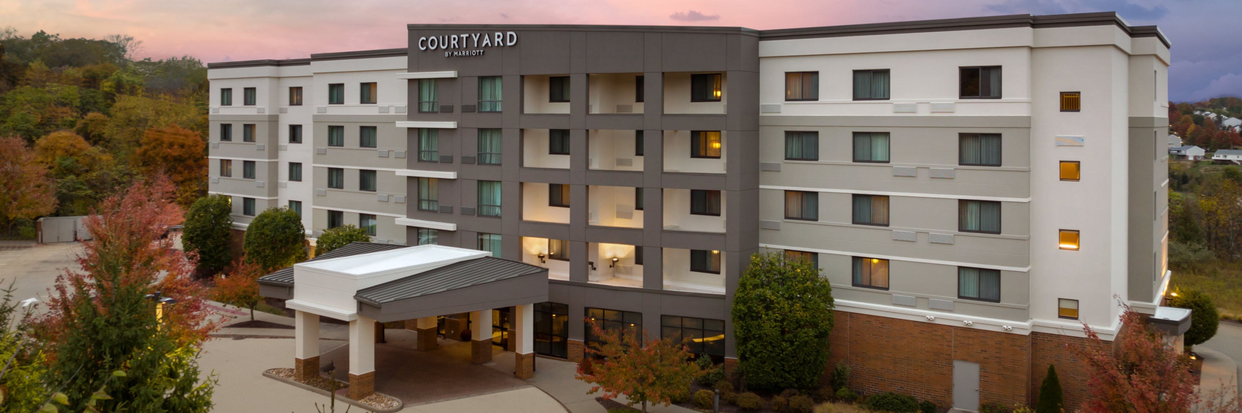 Courtyard by Marriott Pittsburgh Washington/Meadow Lands