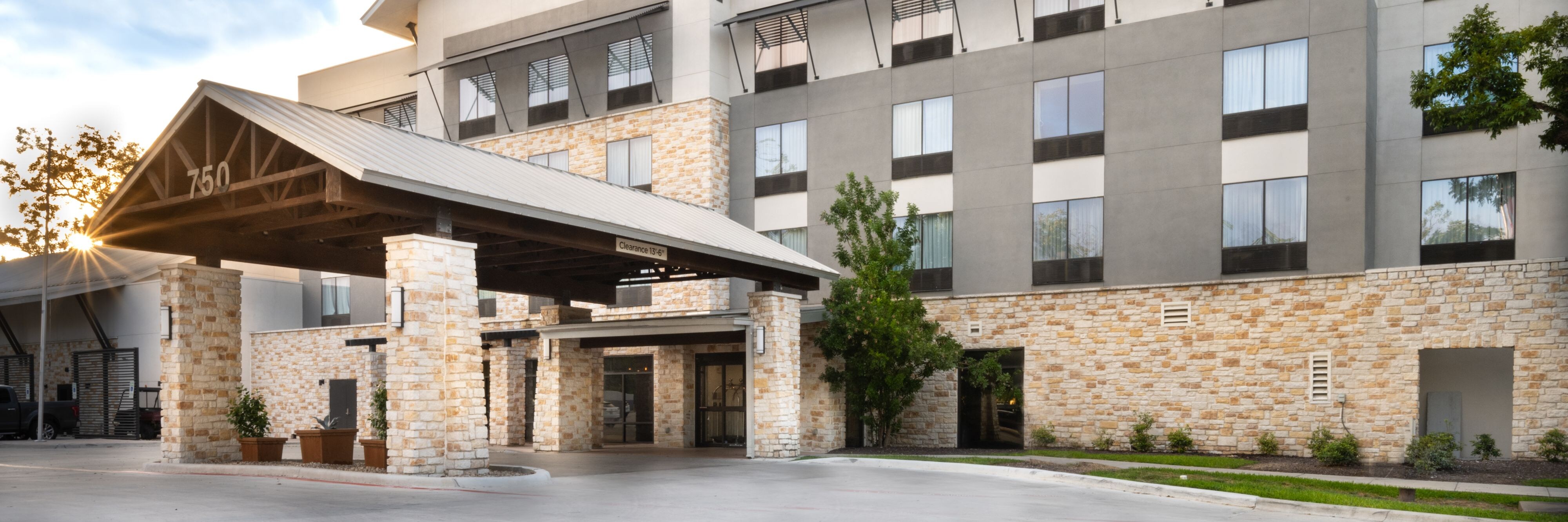 Courtyard by Marriott New Braunfels River Village