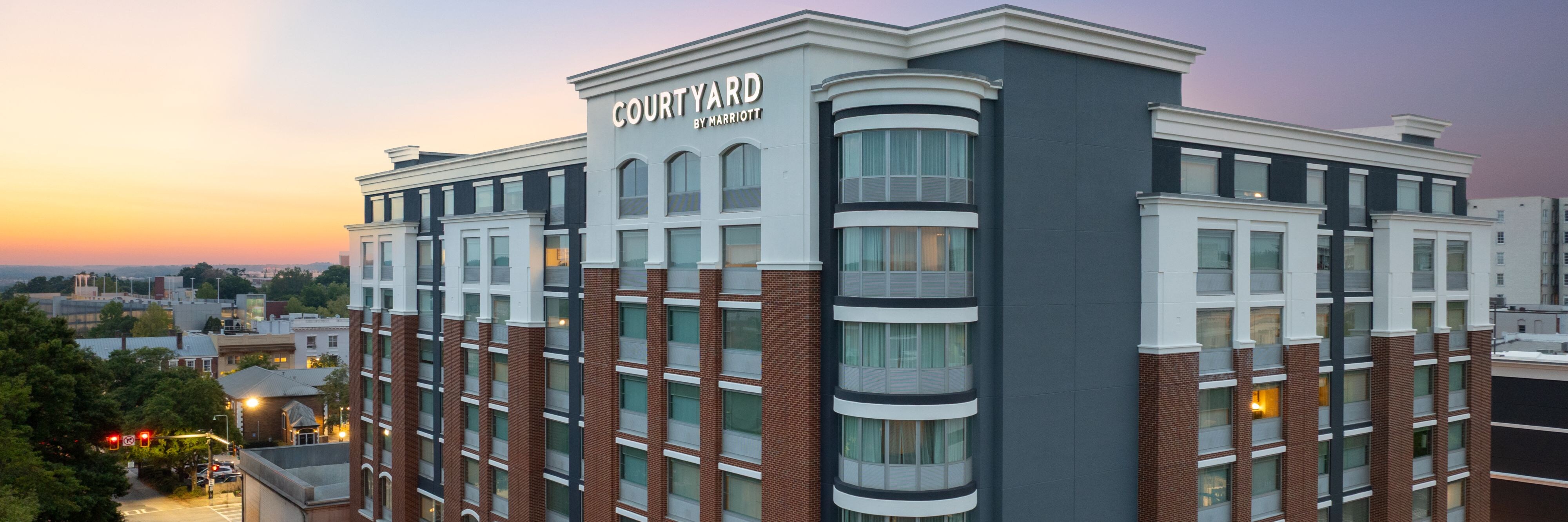 Courtyard by Marriott Athens Downtown
