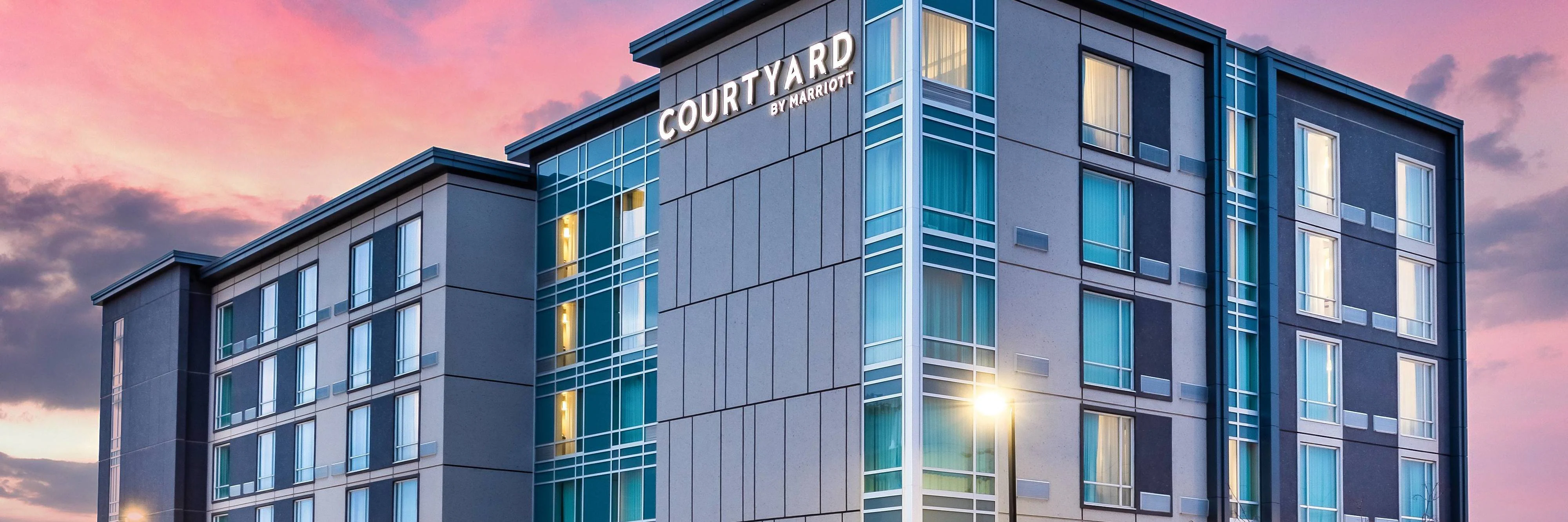 Courtyard by Marriott Burlington