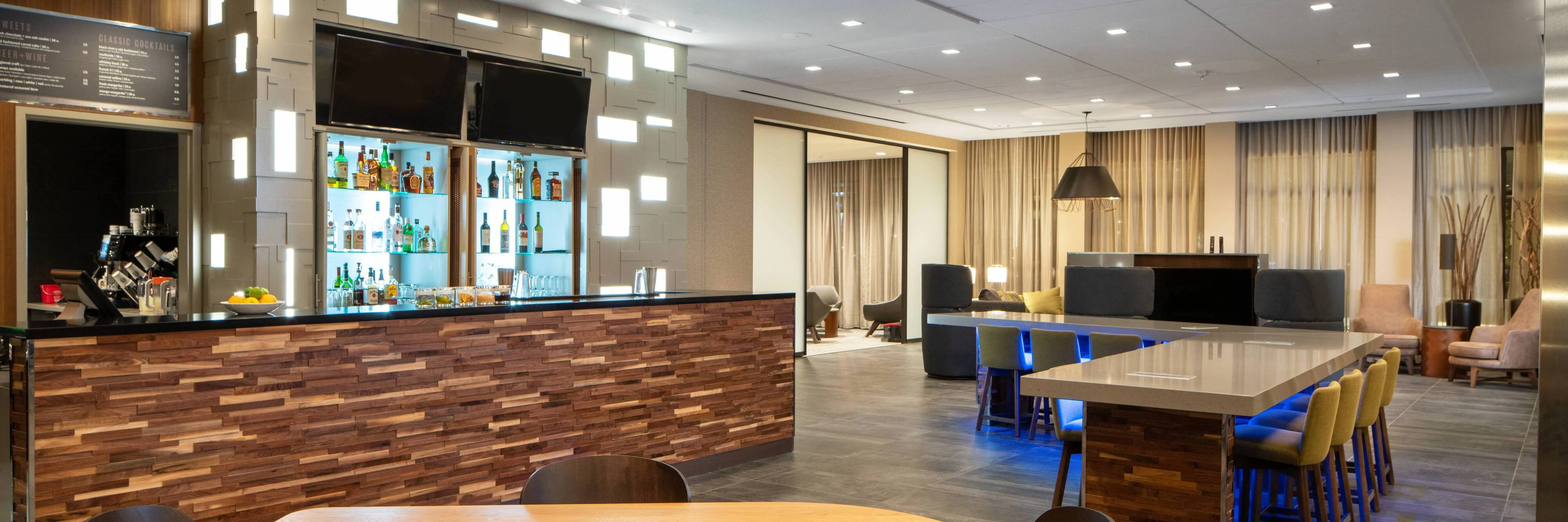 Courtyard by Marriott Lafayette South