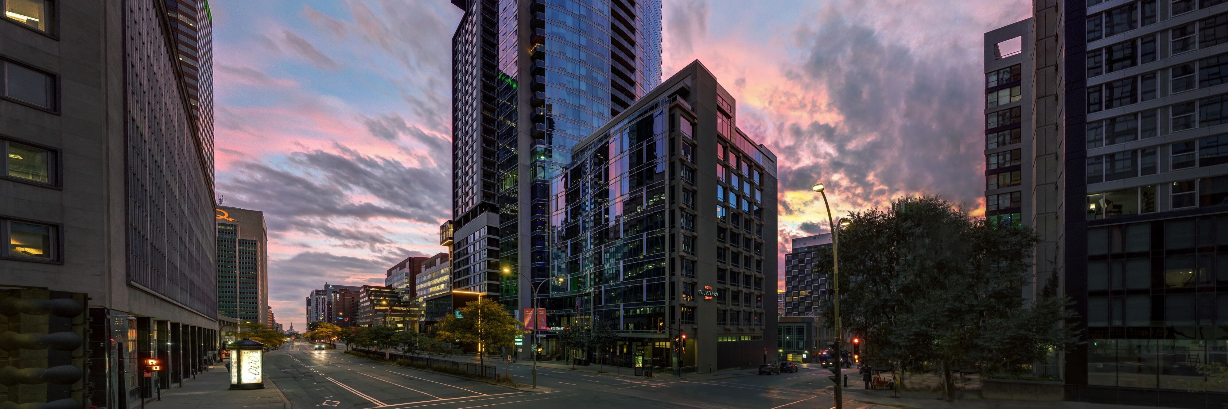 Courtyard by Marriott Montreal Downtown
