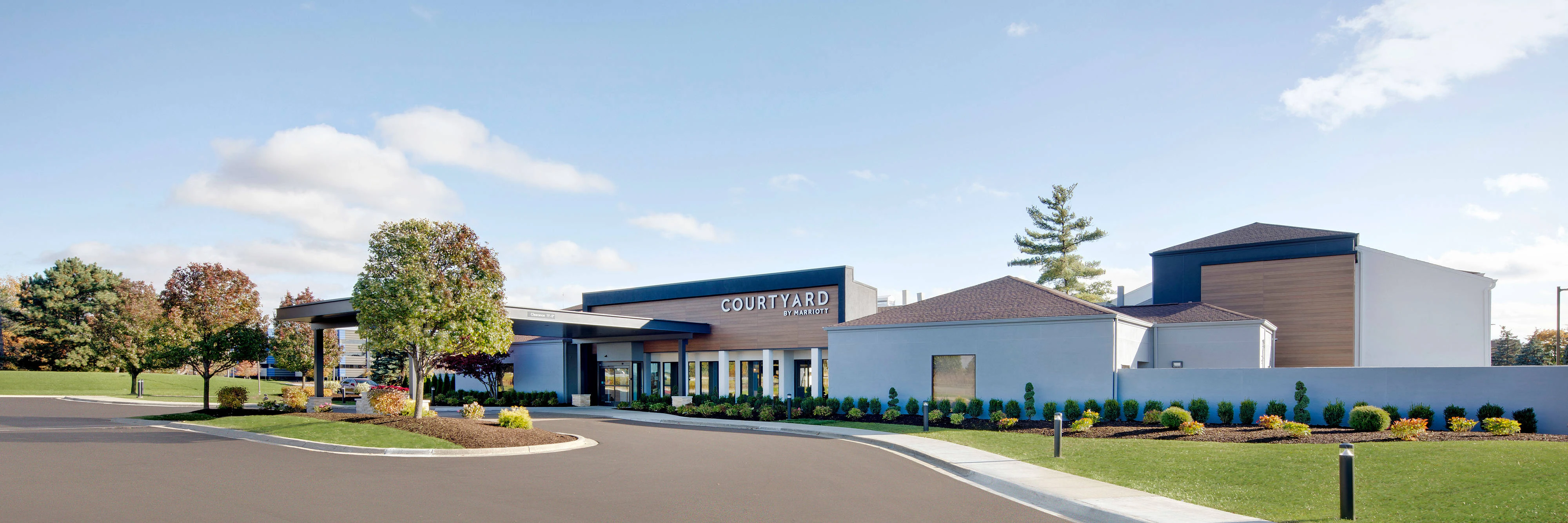 Courtyard by Marriott Detroit Southfield