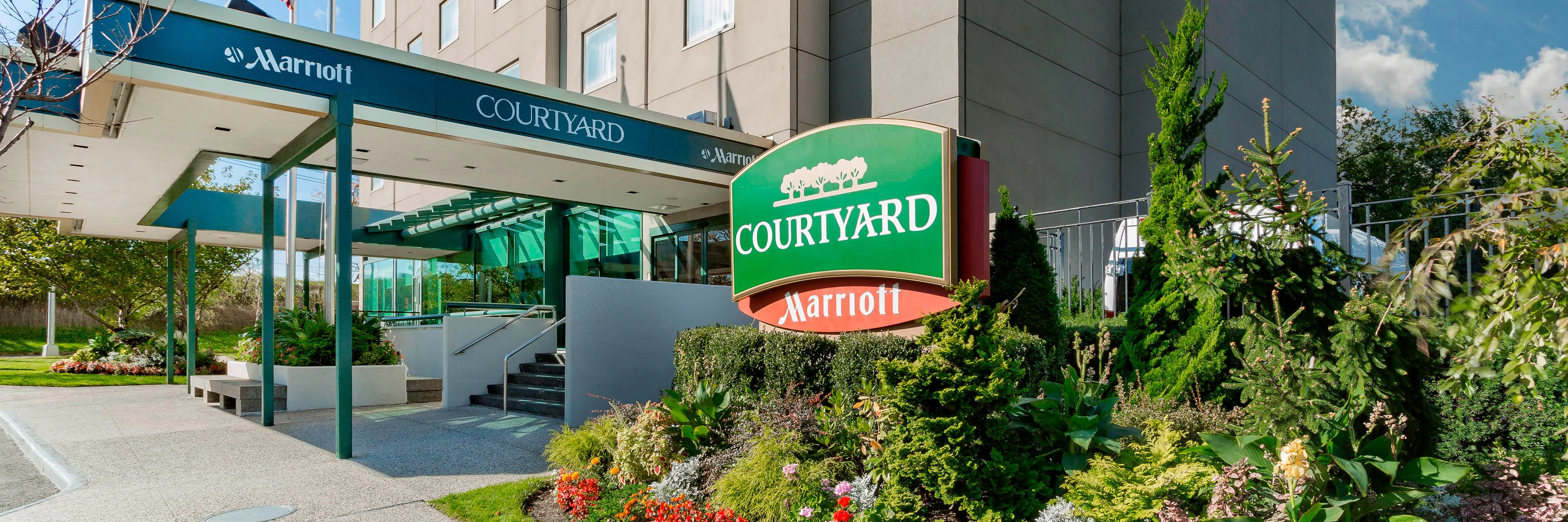 Courtyard by Marriott New York JFK Airport