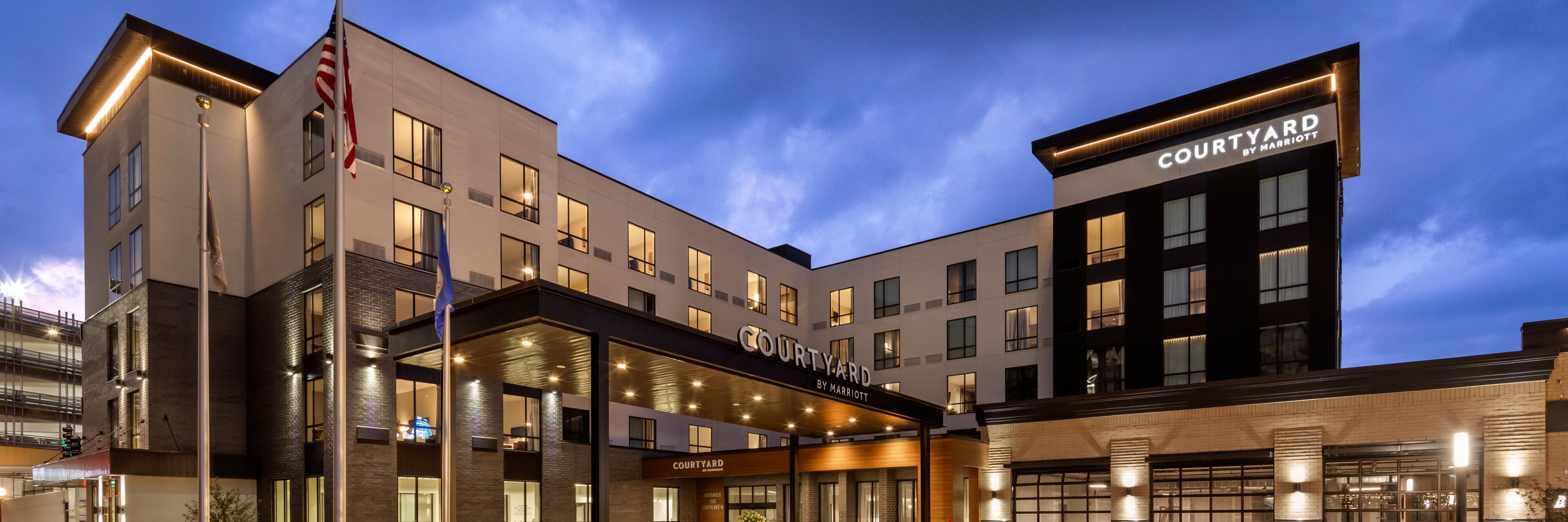Courtyard by Marriott St. Paul Downtown