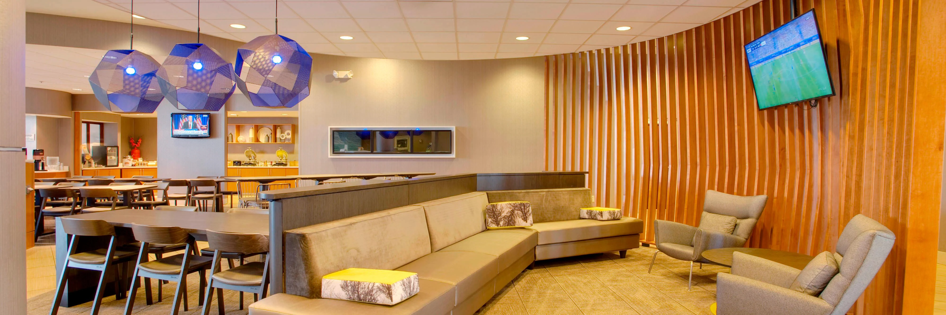 SpringHill Suites by Marriott Lawrence Downtown