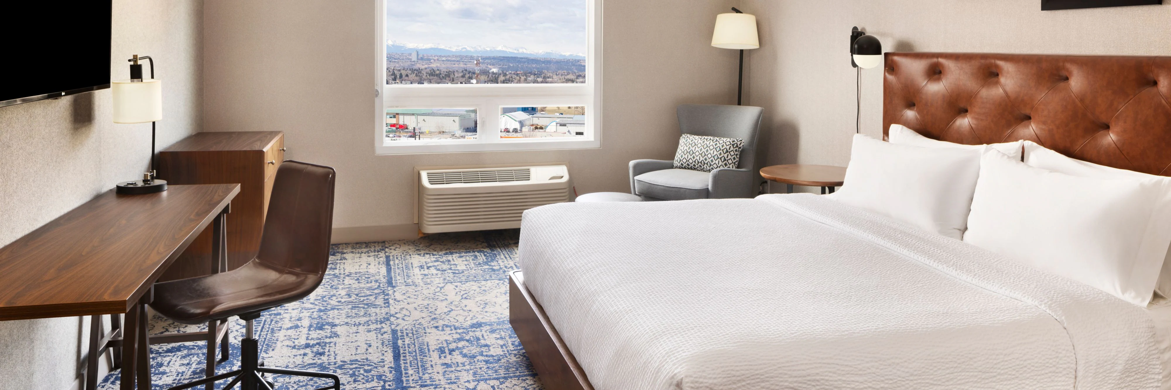 Four Points by Sheraton Calgary Airport