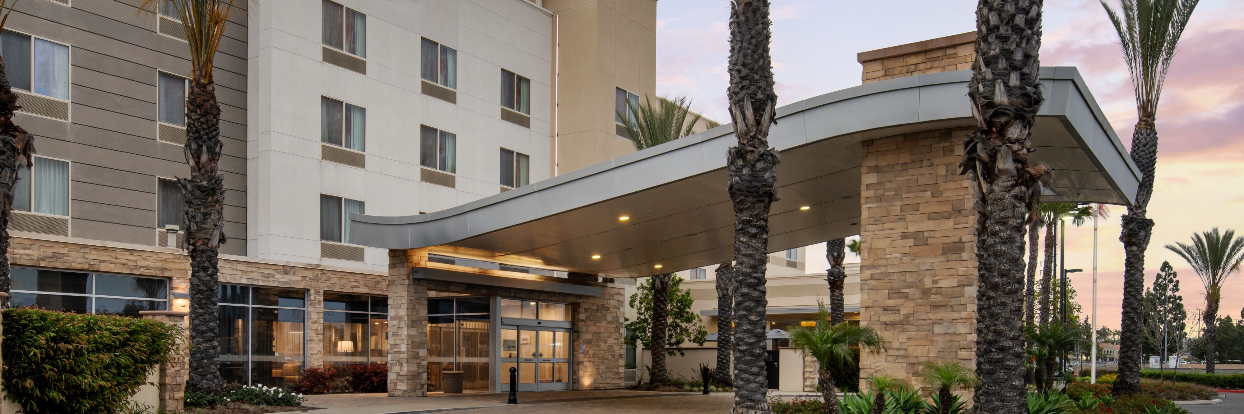 Fairfield by Marriott Inn & Suites Tustin Orange County