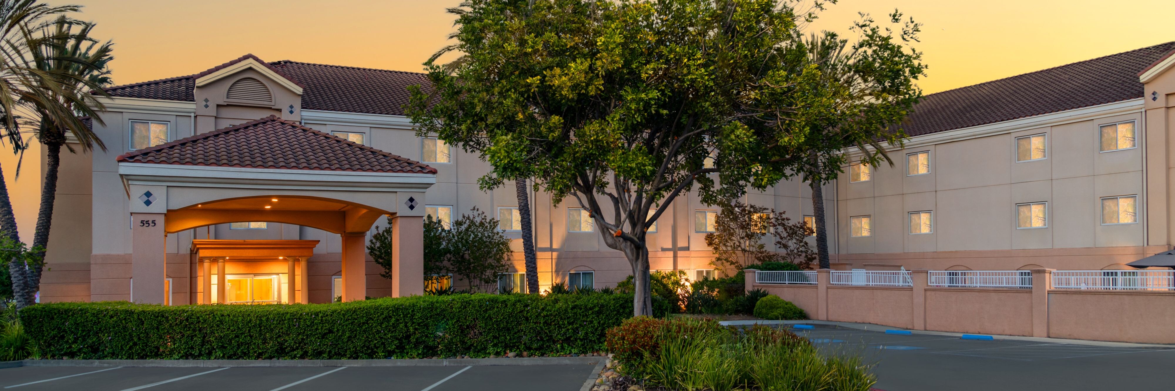 Fairfield by Marriott Inn & Suites San Francisco San Carlos