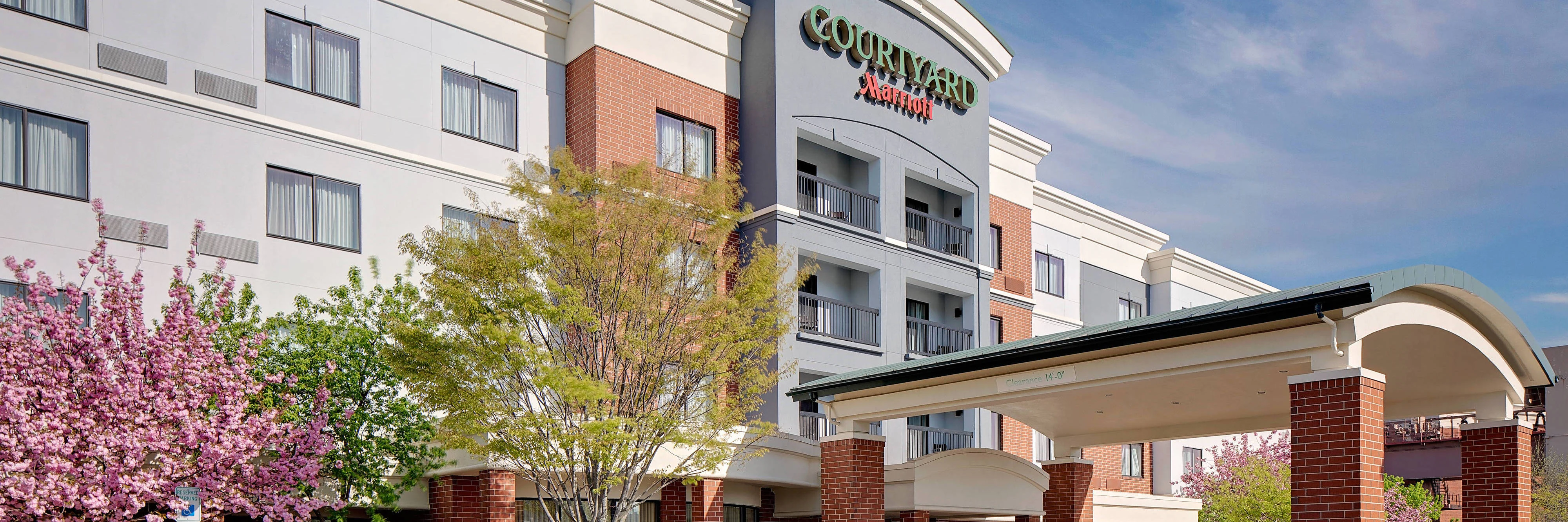 Courtyard by Marriott Pittsburgh West Homestead/Waterfront