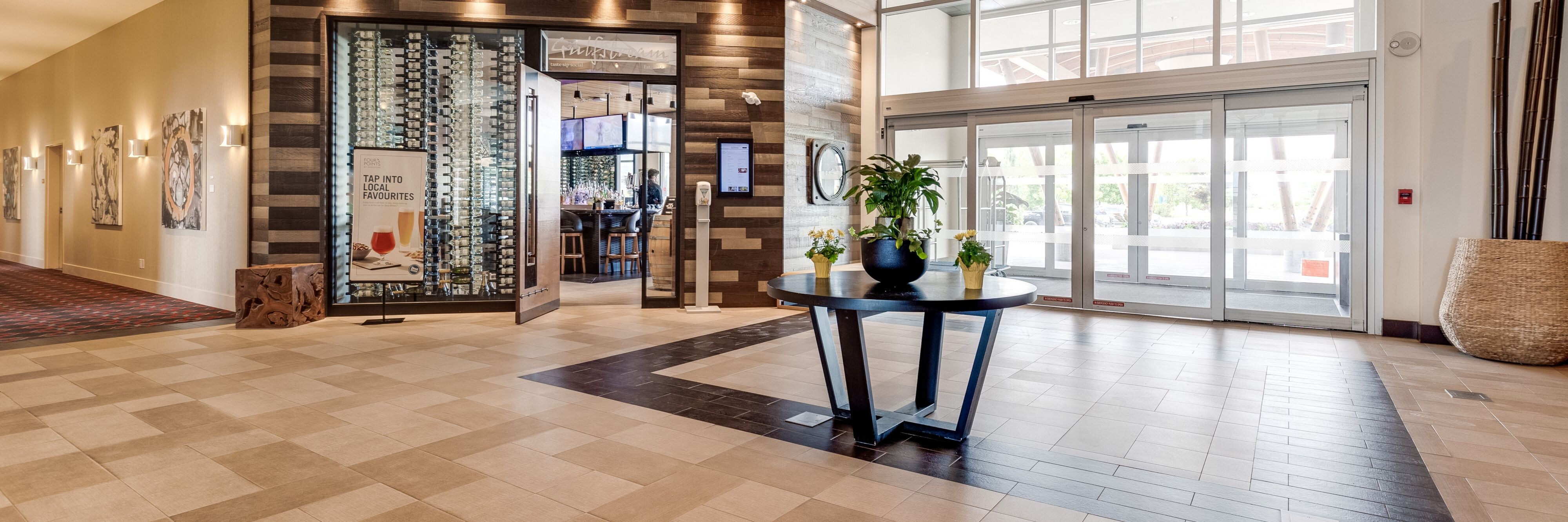 Four Points by Sheraton Kelowna Airport