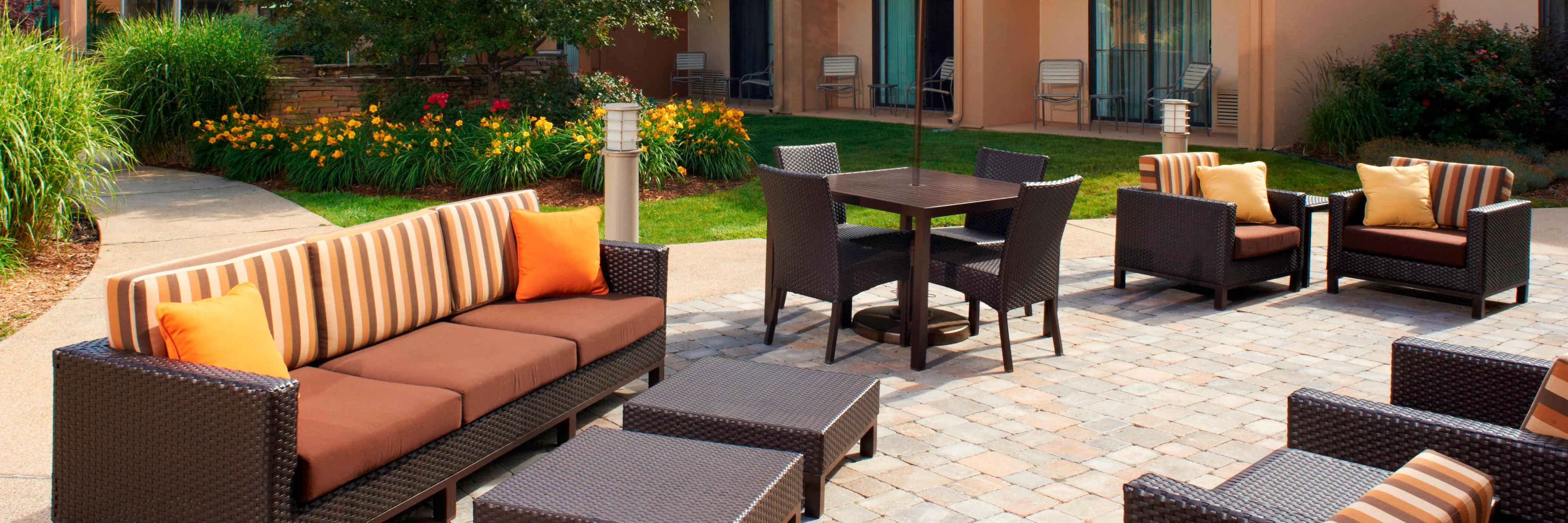 Courtyard by Marriott Rockford