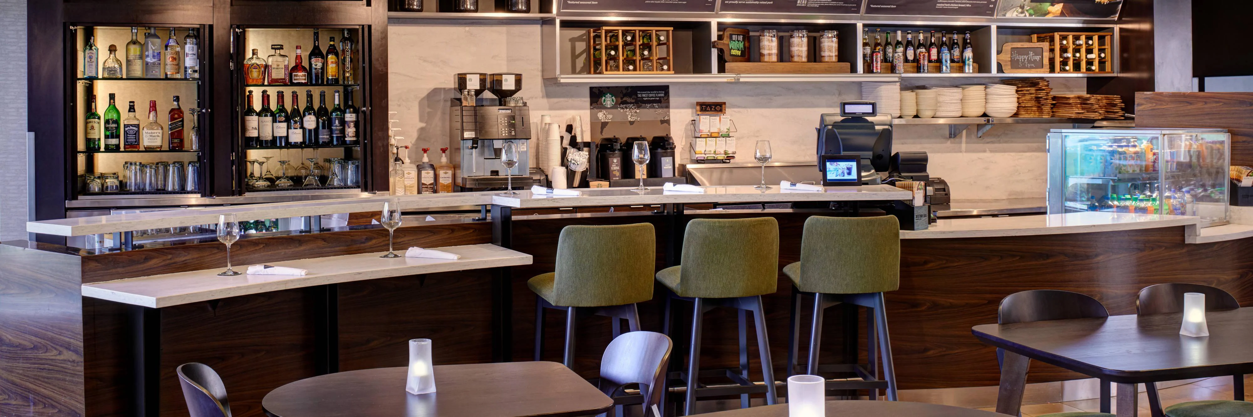 Courtyard by Marriott Detroit Dearborn
