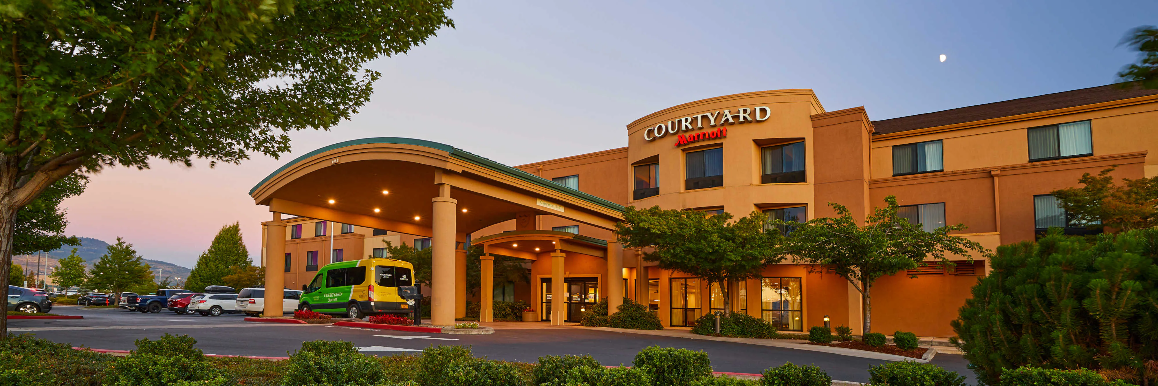 Courtyard by Marriott Medford Airport