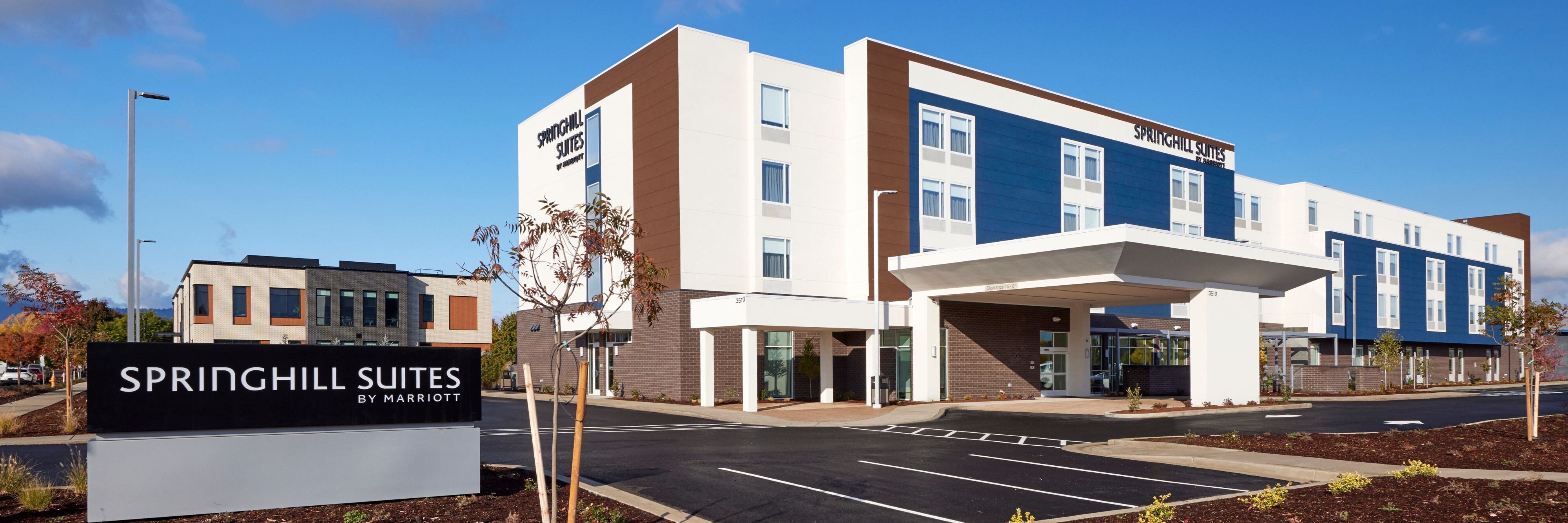 SpringHill Suites by Marriott Medford Airport