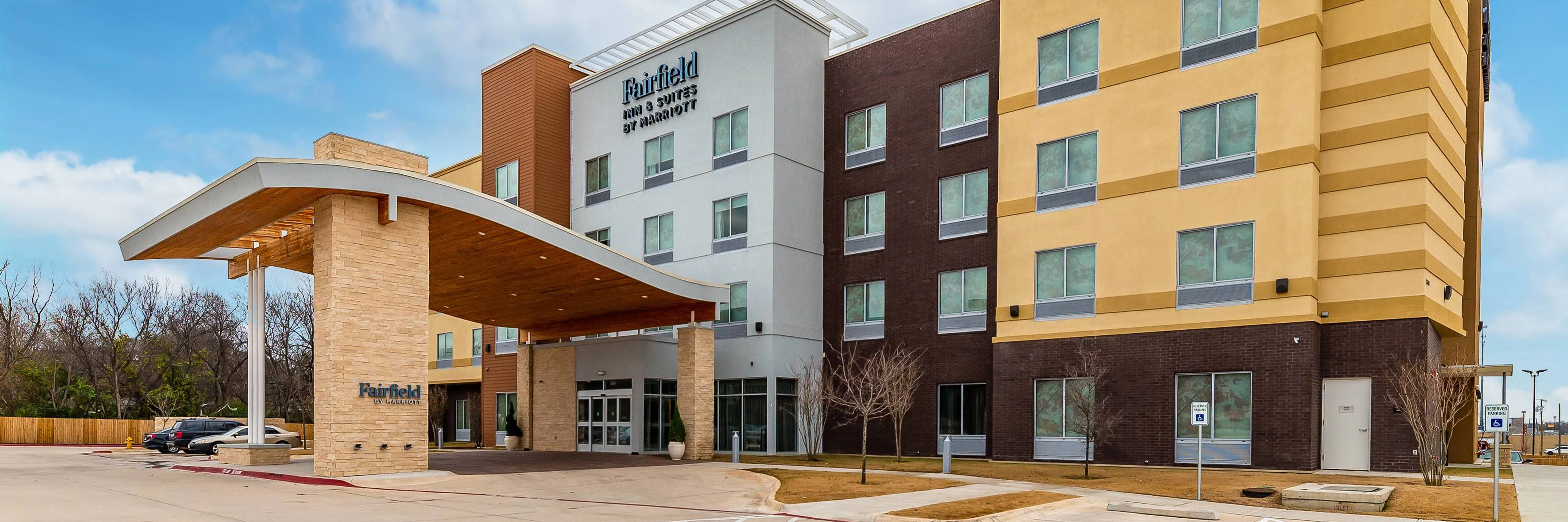 Fairfield by Marriott Inn & Suites Gainesville I-35