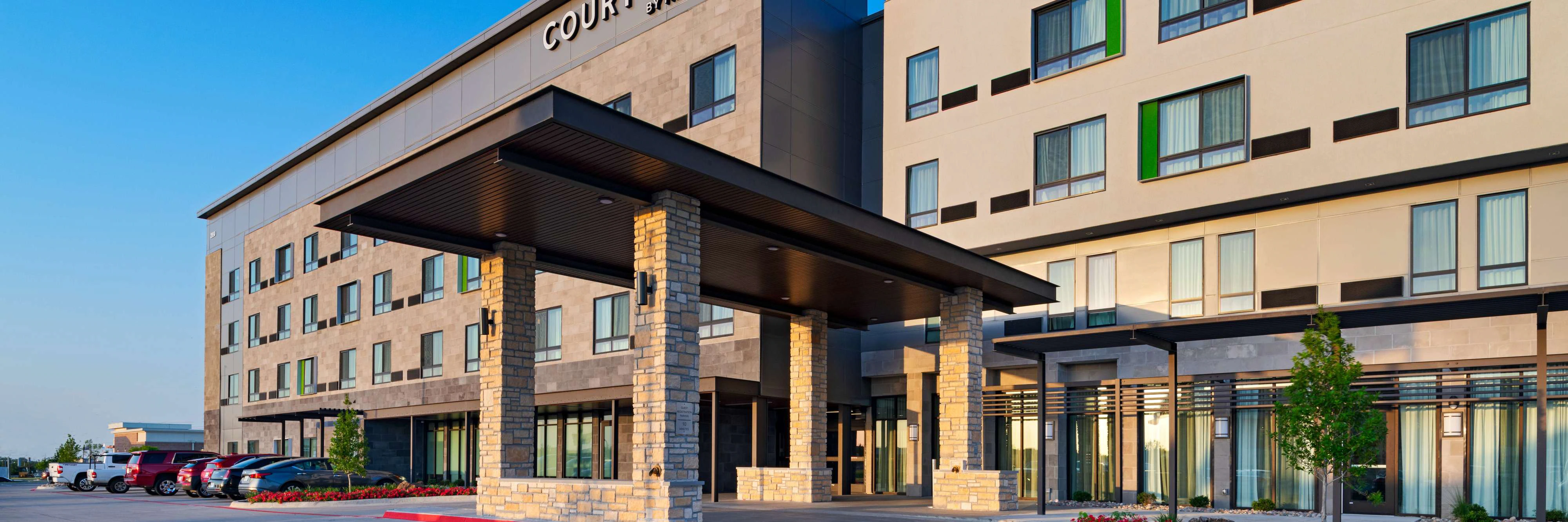 Courtyard by Marriott Dallas Grand Prairie