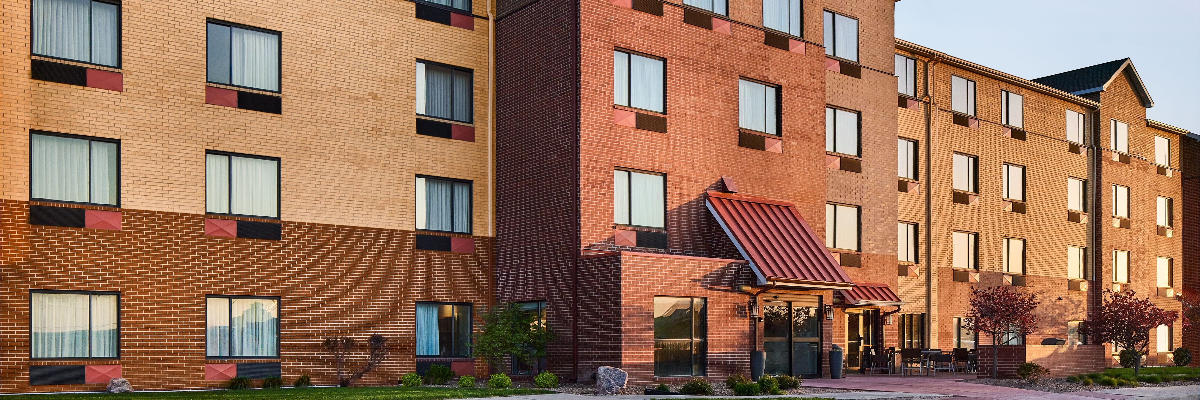 TownePlace Suites by Marriott Garden City