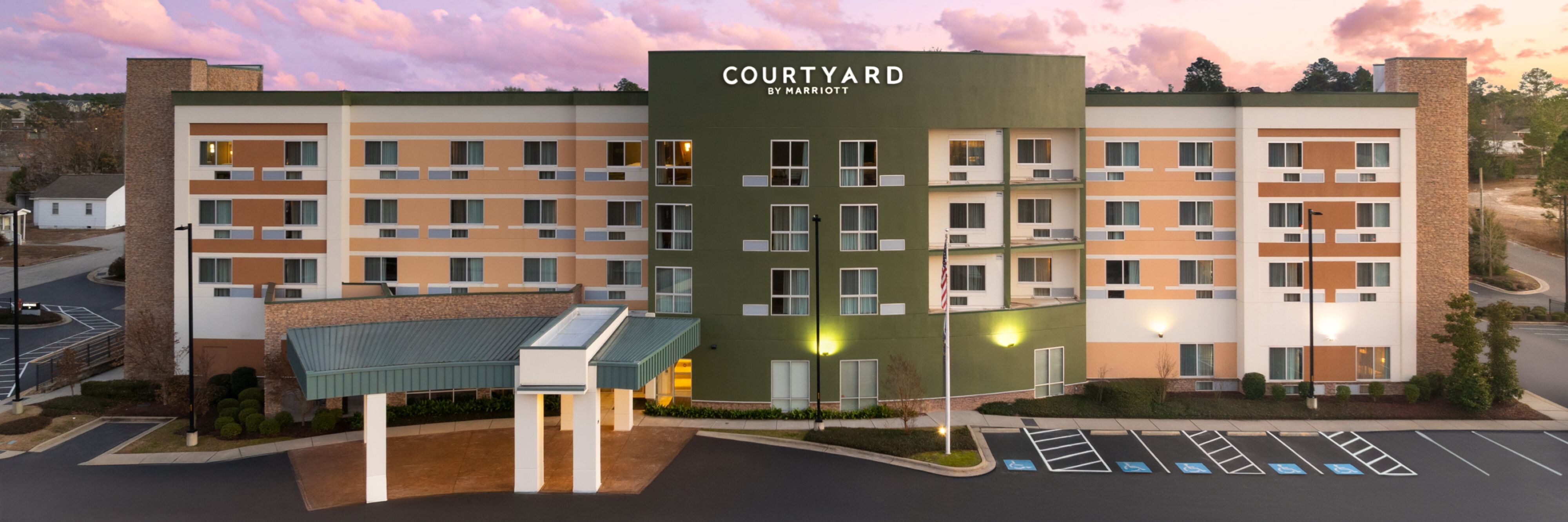 Courtyard By Marriott Fayetteville Fort Bragg Spring Lake