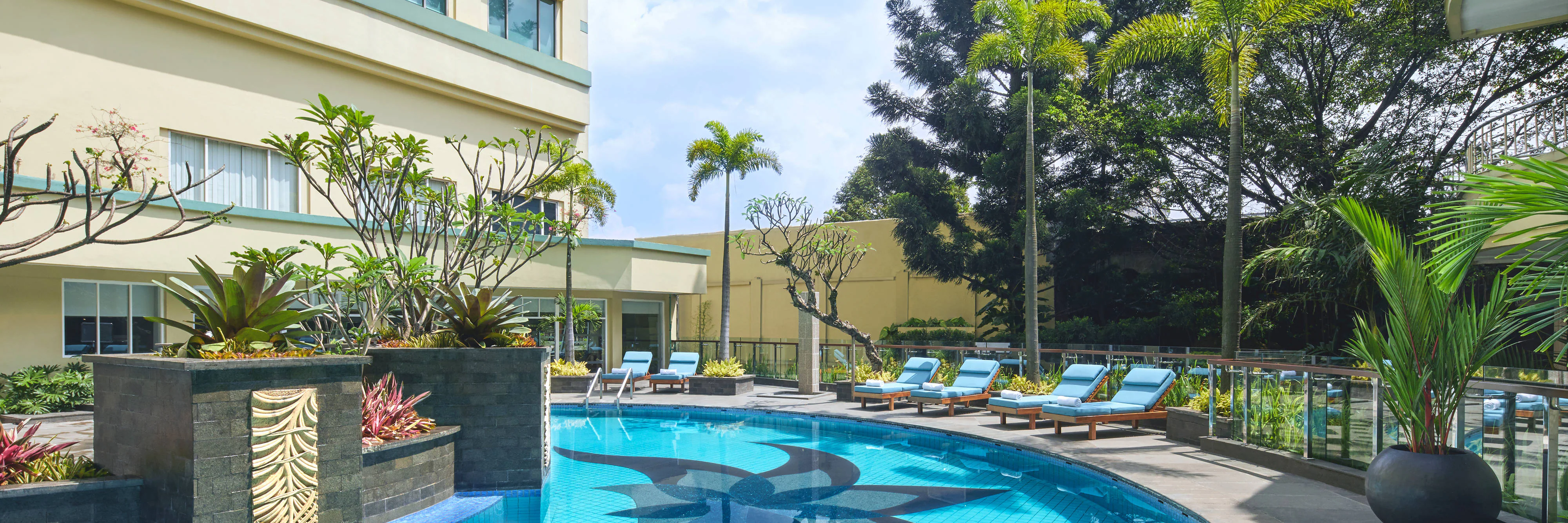 Courtyard by Marriott Bandung Dago