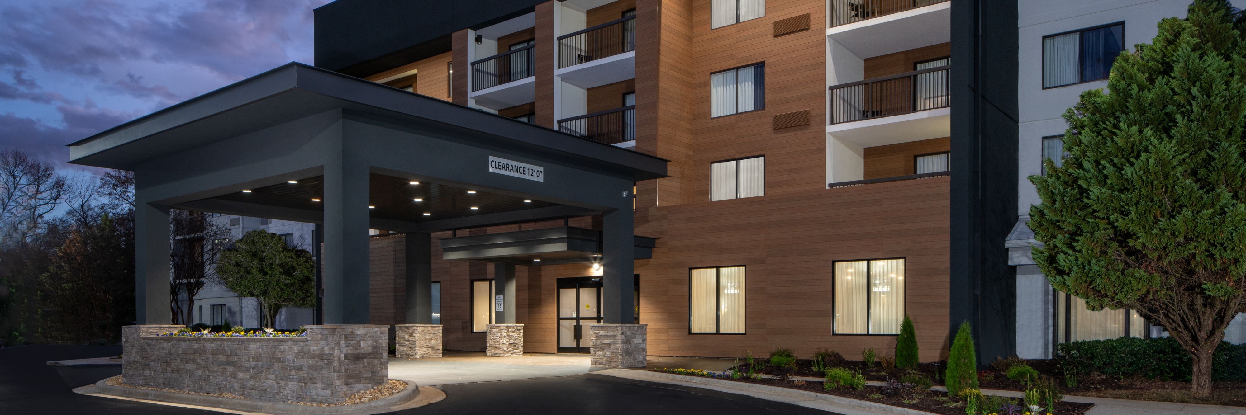 Courtyard by Marriott Decatur