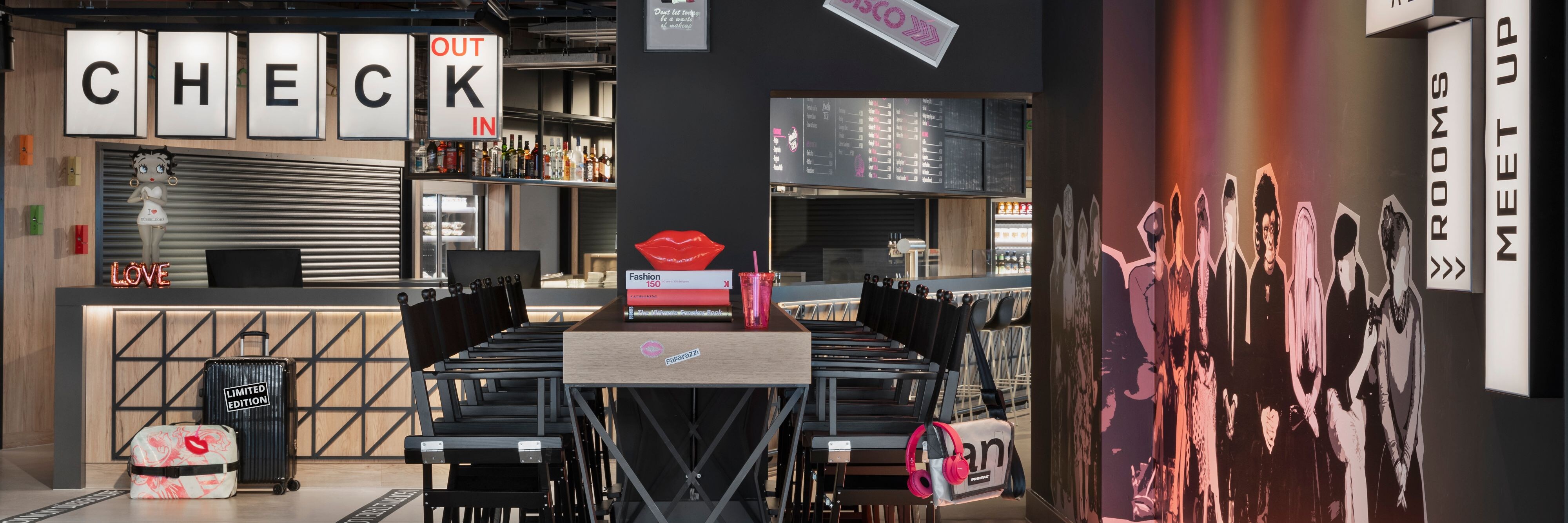 Moxy Duesseldorf City