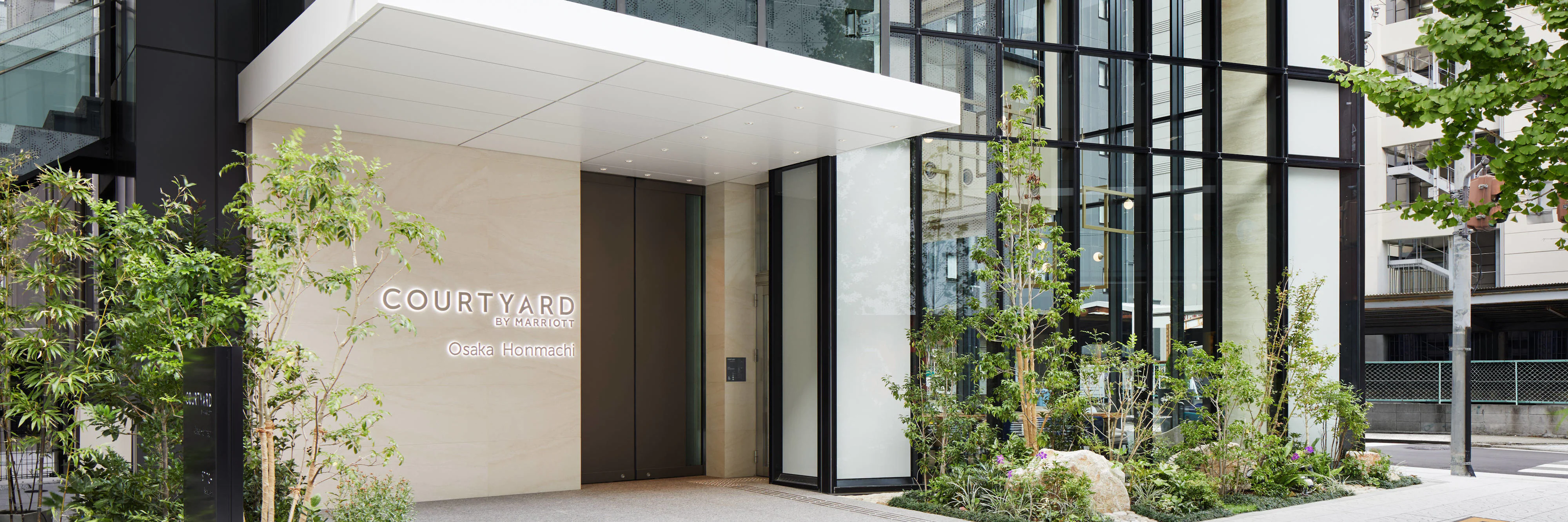 Courtyard by Marriott Osaka Honmachi