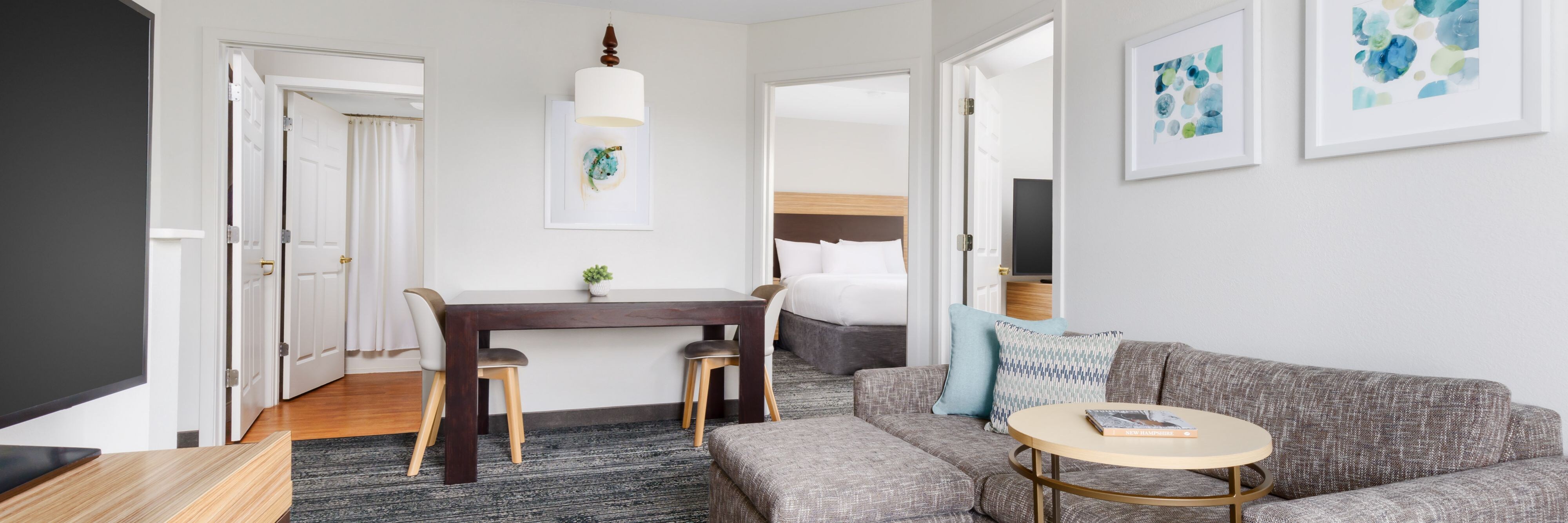 TownePlace Suites by Marriott Manchester-Boston Regional Airport