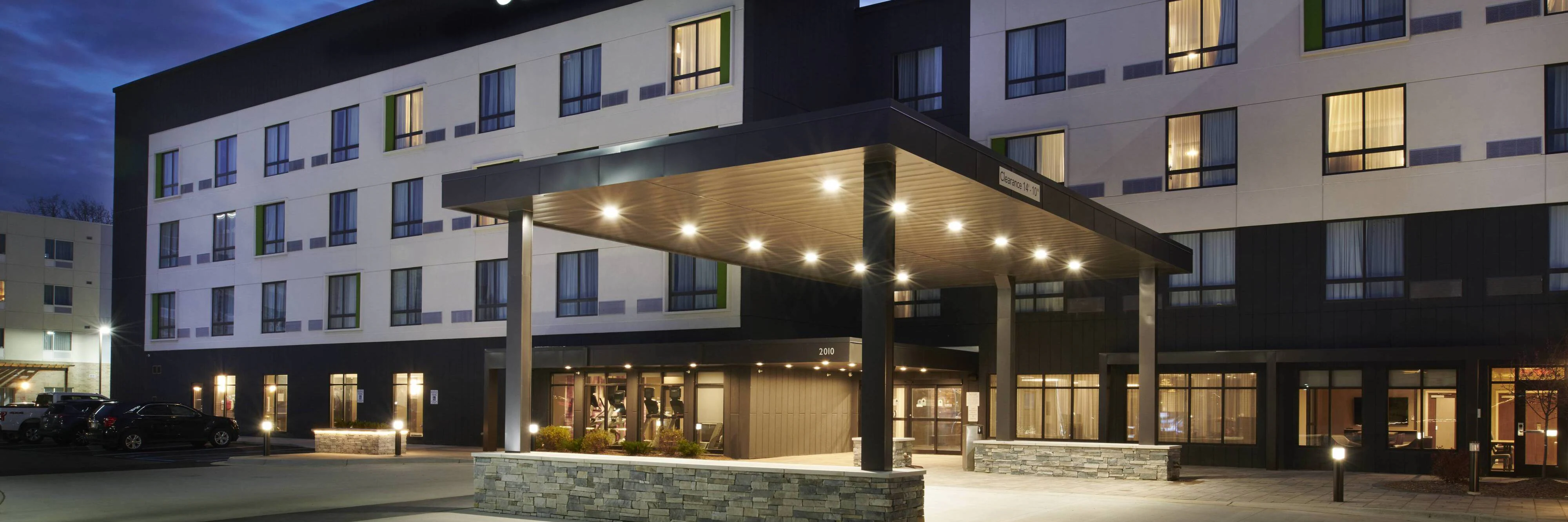 Courtyard by Marriott Jackson