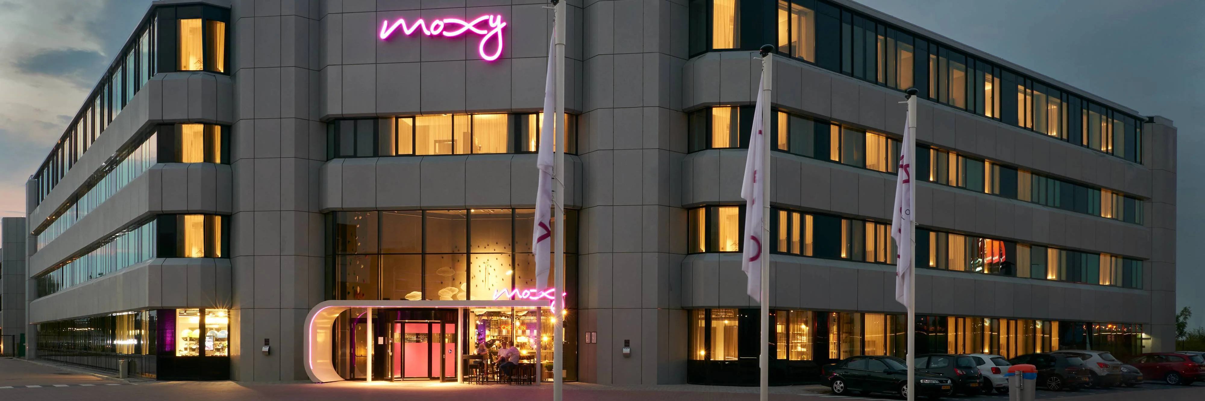 Moxy Amsterdam Schiphol Airport