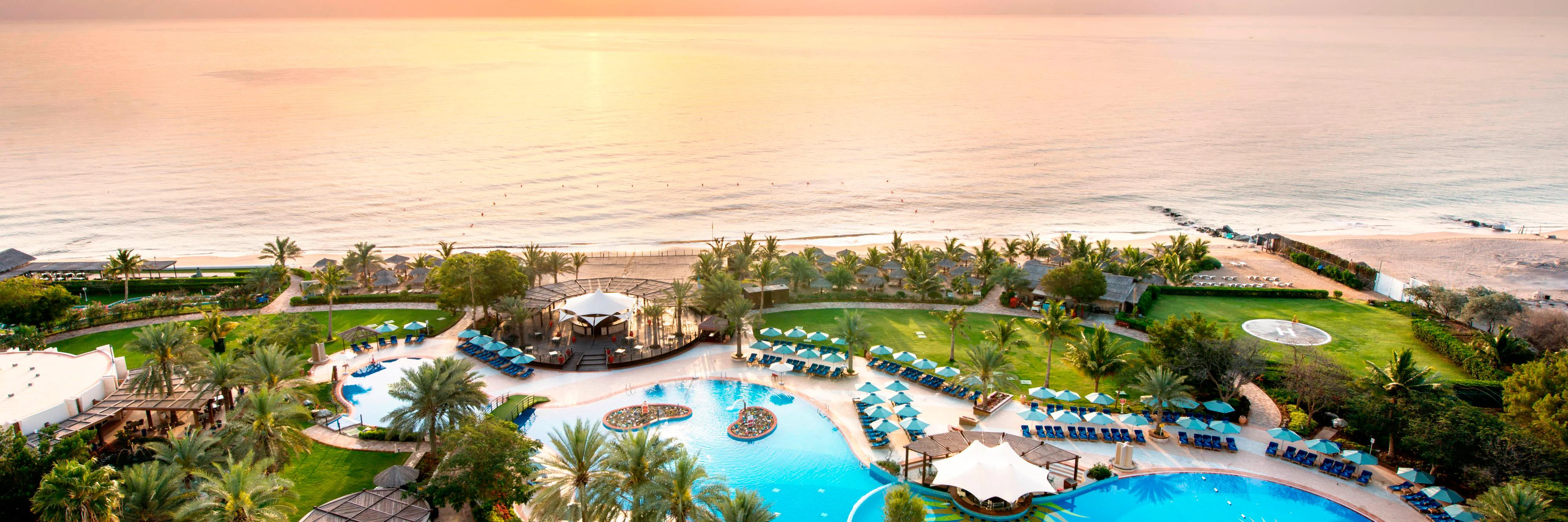 Le Méridien Al Aqah Beach Resort