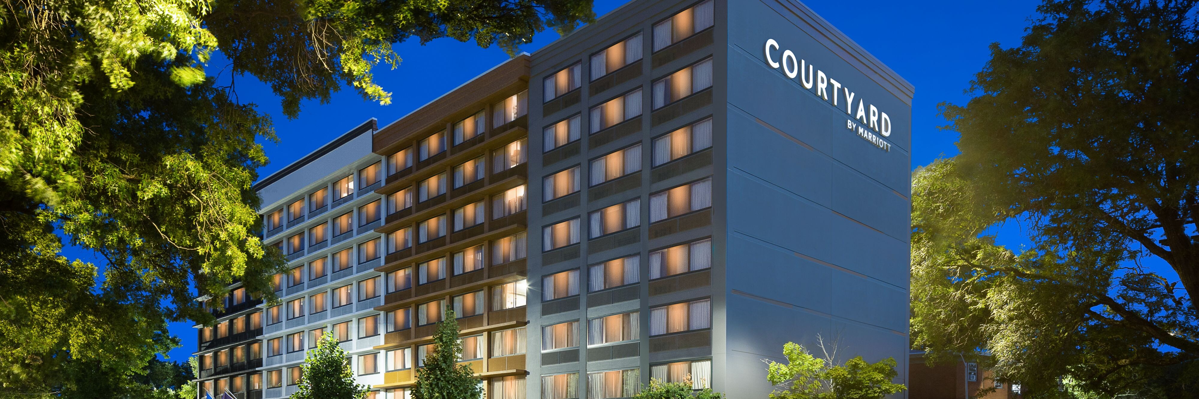 Courtyard by Marriott New Haven at Yale