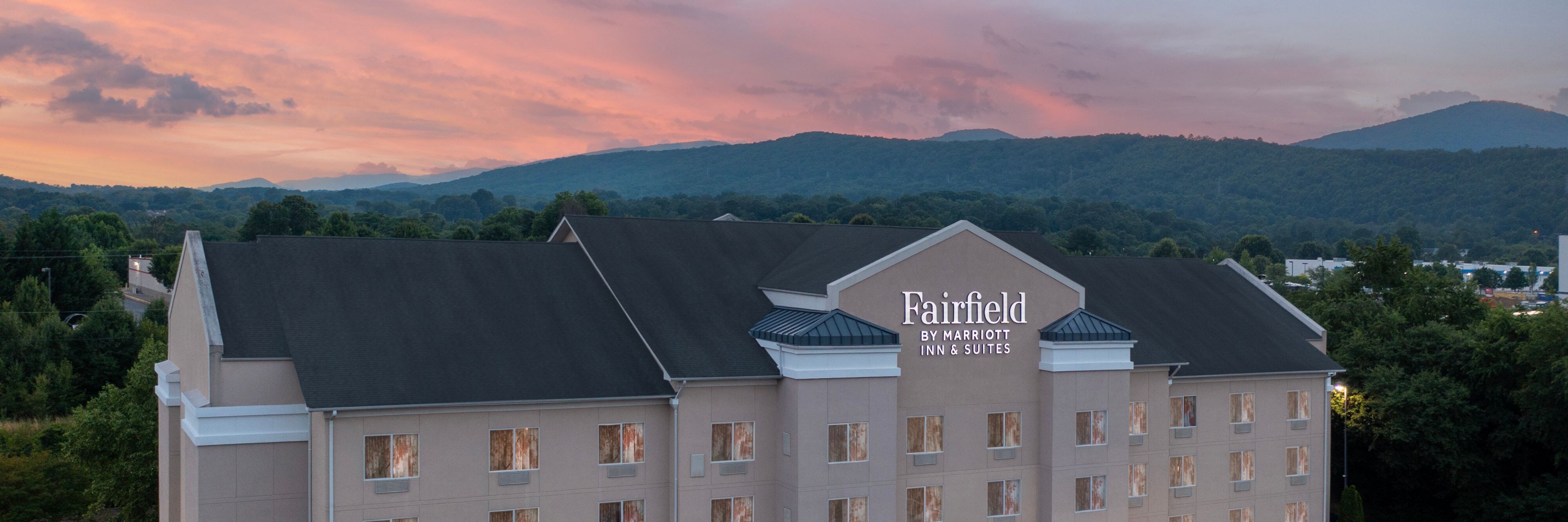 Fairfield by Marriott Inn & Suites Roanoke Hollins/I-81