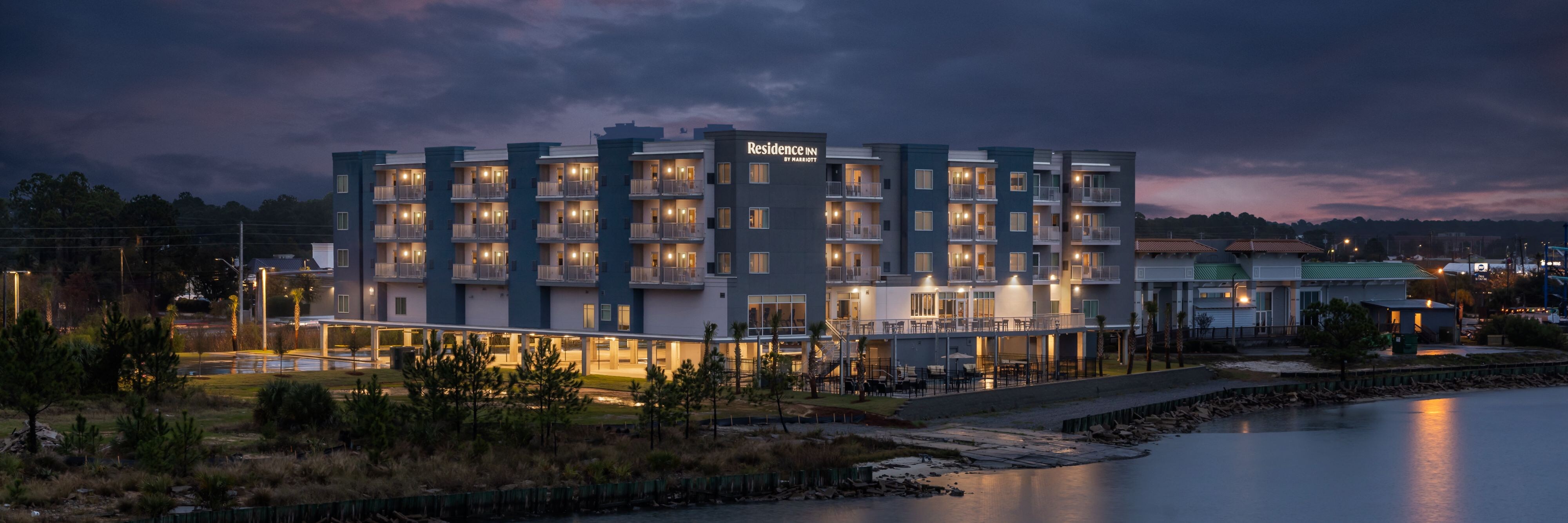 Residence Inn by Marriott Navarre Waterfront