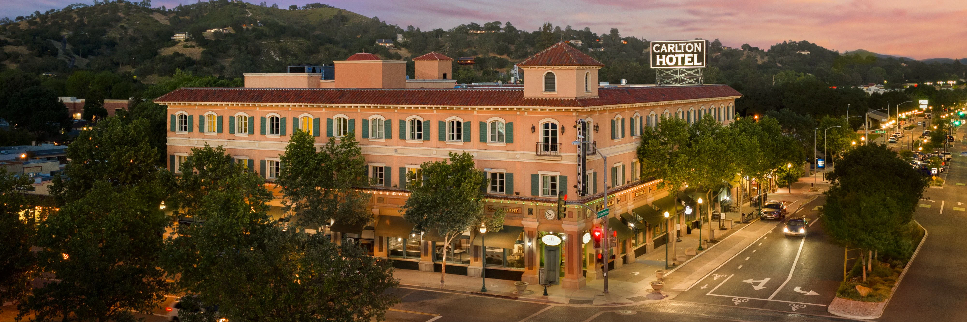 The Carlton Hotel, Atascadero – Paso Robles, a Tribute Portfolio Hotel
