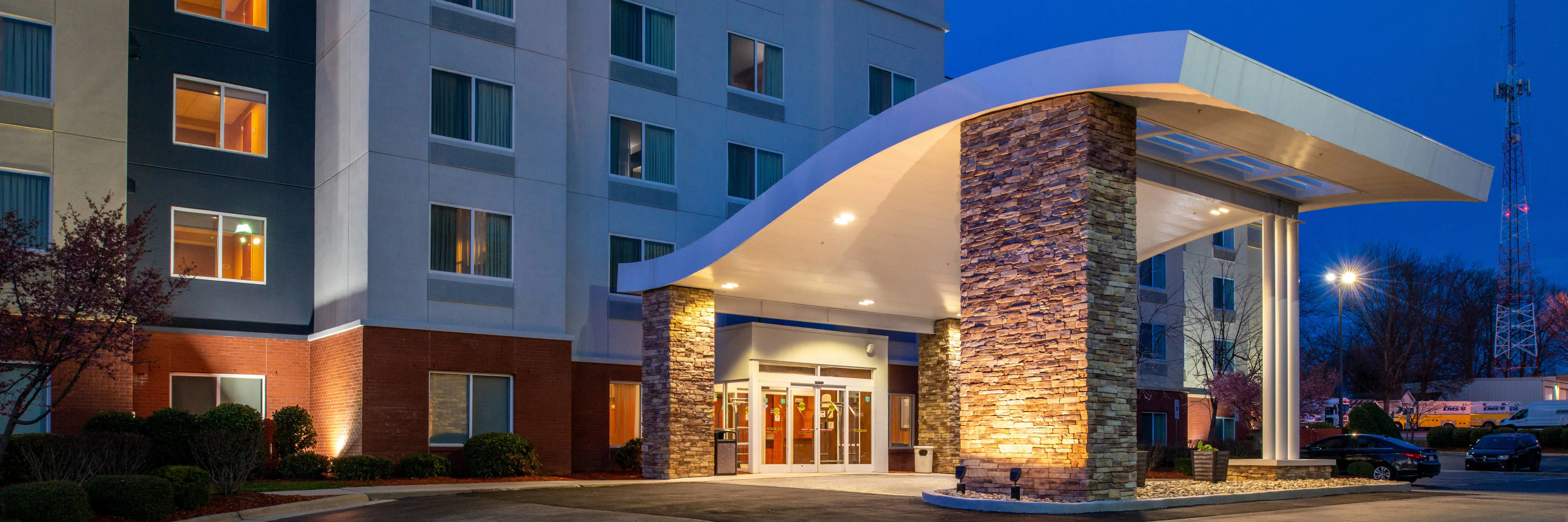 Fairfield by Marriott Inn & Suites Greensboro Wendover