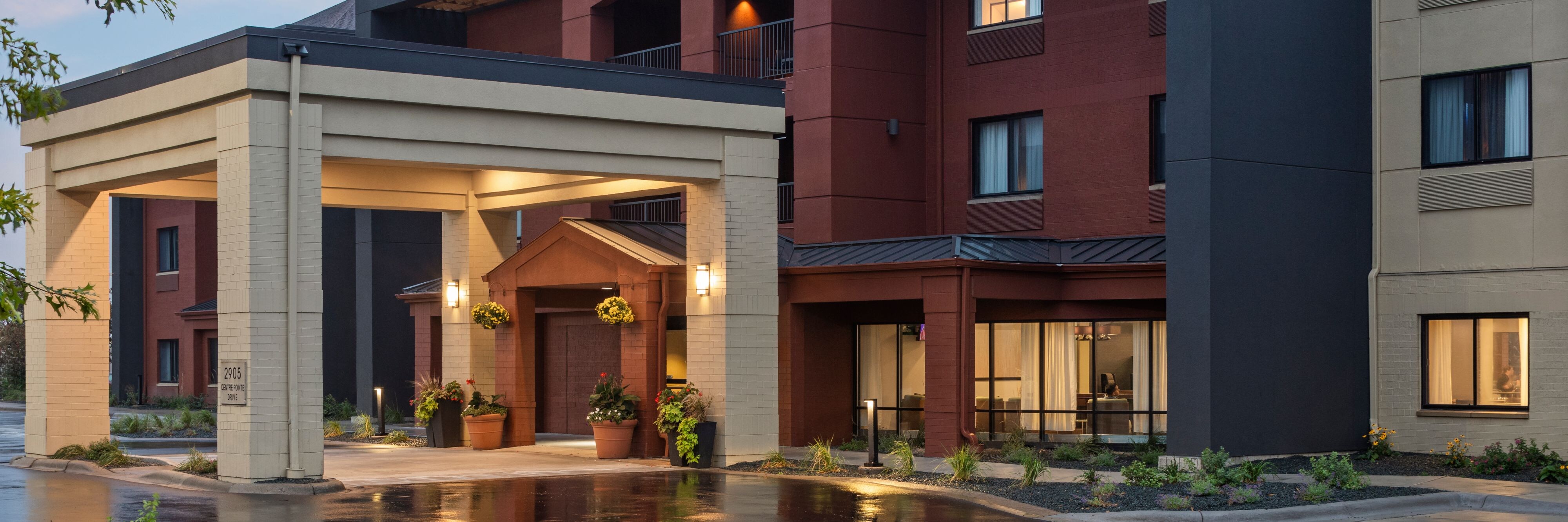 Courtyard by Marriott Minneapolis St. Paul/Roseville
